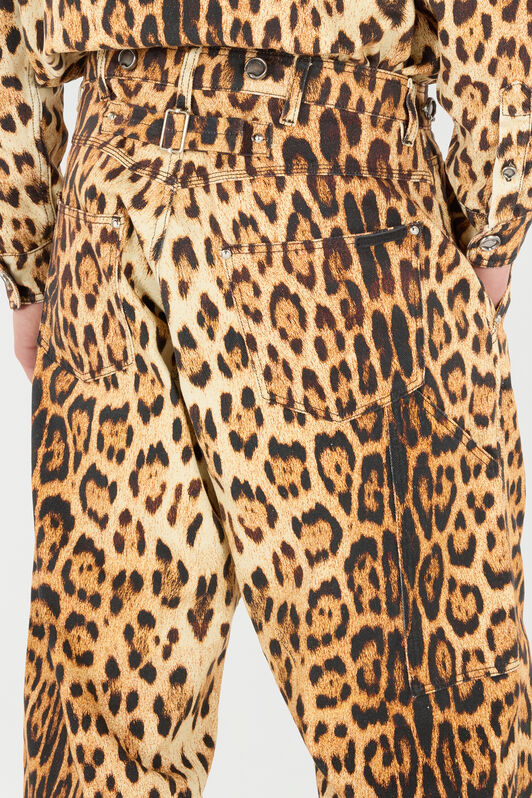RC Jeans With All-Over Leopard Skin Print RC Jeans With All-Over Leopard Skin Print Brown VRJ232-4NP73