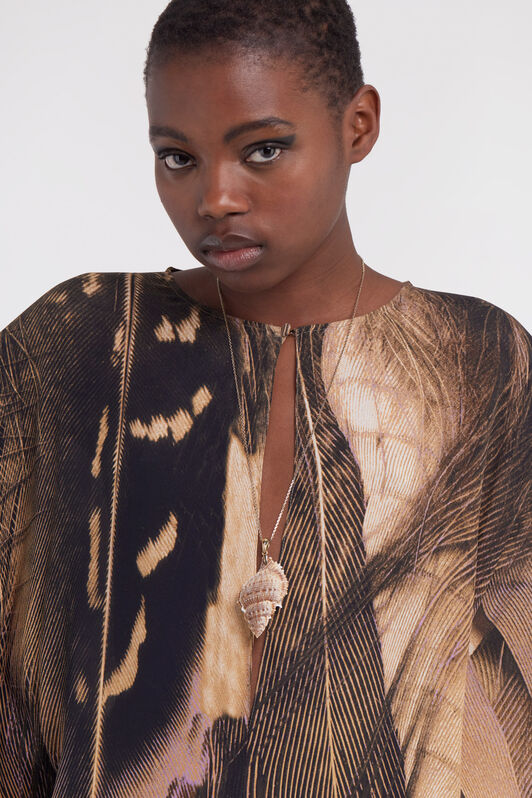 RC Necklace with shell Gold SWG032-AM130