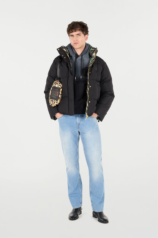 JC High-Neck Puffer Jacket With JC Monogram JC High-Neck Puffer Jacket With JC Monogram Black TFT158-TF225