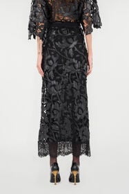 RC Long Skirt With All-Over Floral Pattern Black VQT305-FT051