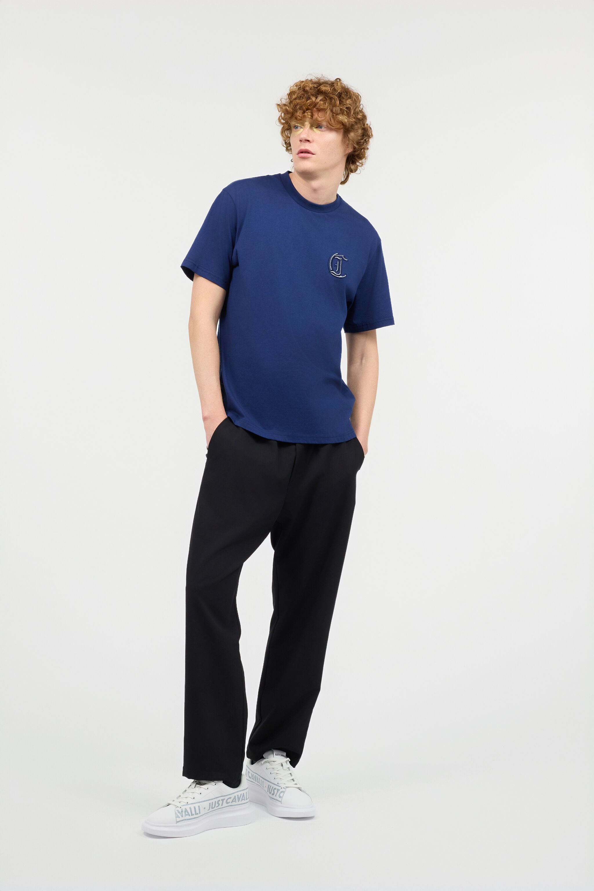 JC T-Shirt Con Monogram Sul Petto JC T-Shirt Con Monogram Sul Petto Blu scuro UFT064-UF084