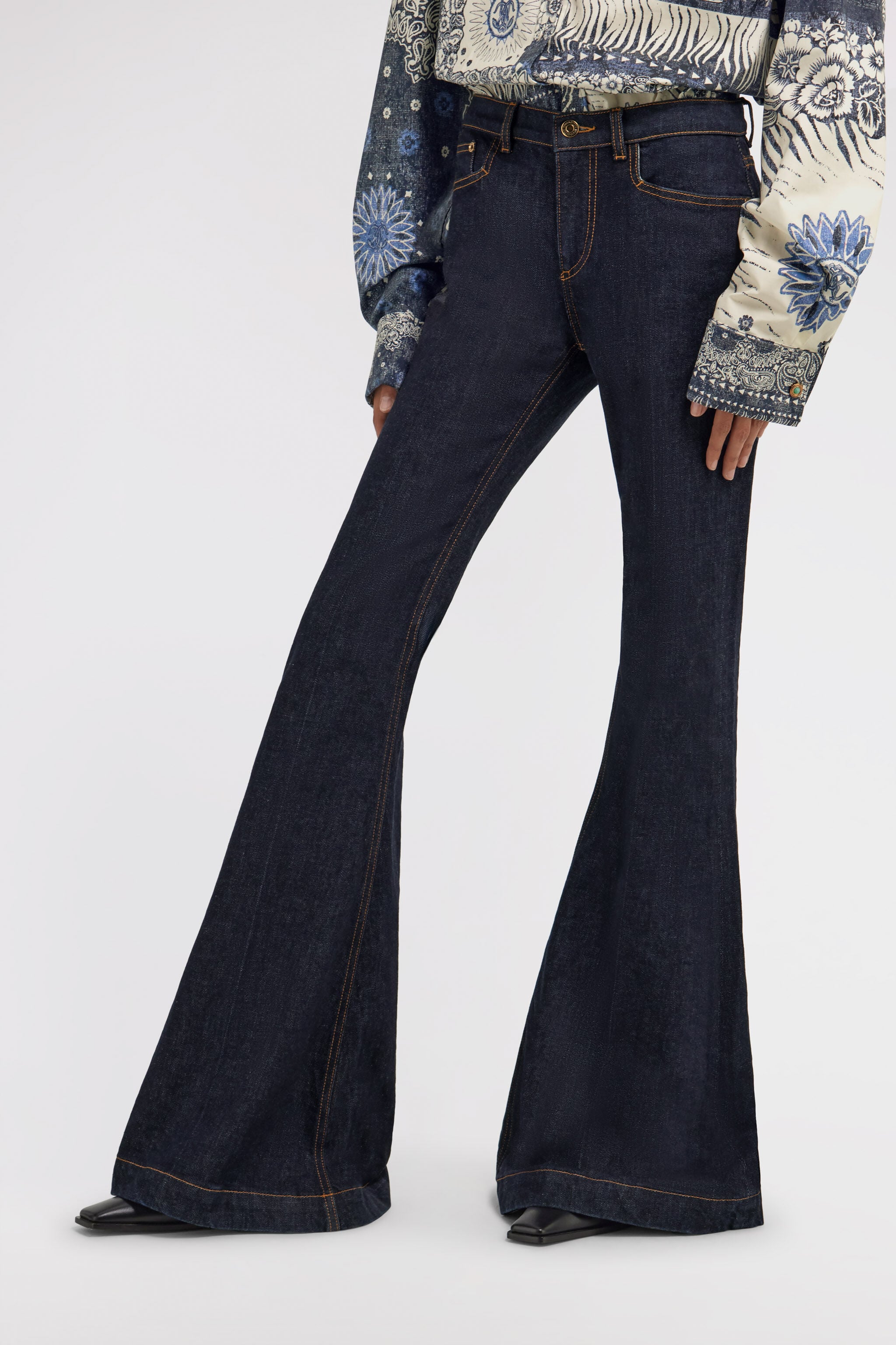 RC Flared Jeans RC Flared Jeans Dark blue TKJ205-DS005