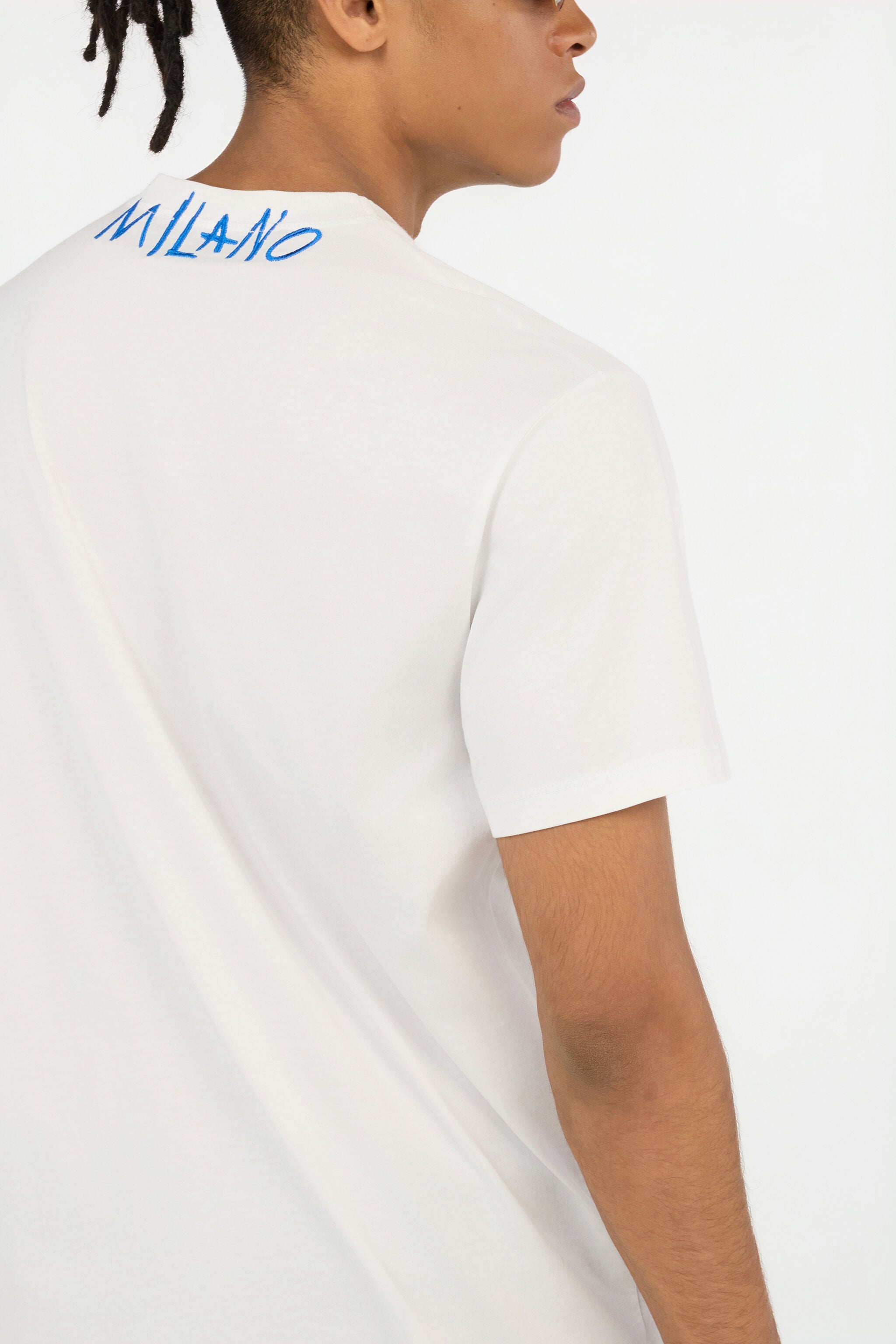 JC White T-Shirt with Graffiti Logo JC White T-Shirt with Graffiti Logo WHITE VFT047-VF091