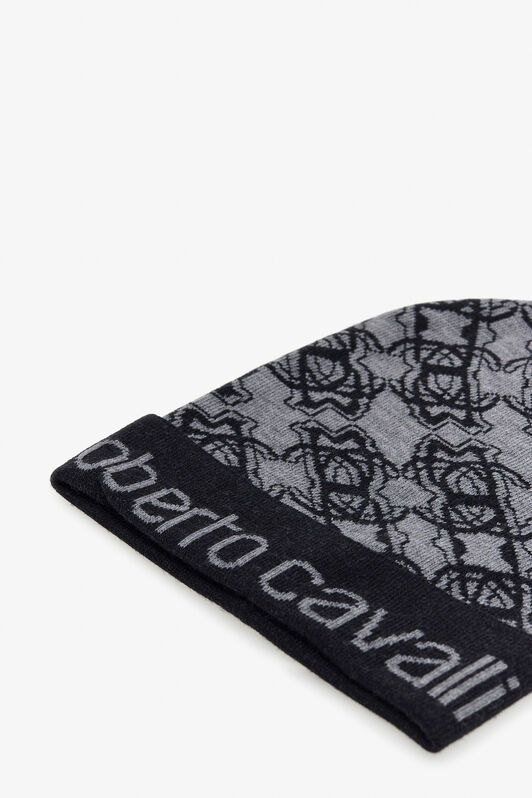 RC Wool Blend Beanie with RC Monogram and Logo RC Wool Blend Beanie with RC Monogram and Logo Black TALR13-IR030