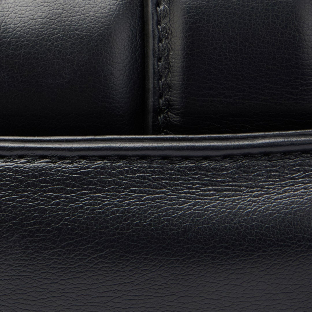 JC Schwarze Schultertasche Mit Schlangenschnalle JC Schwarze Schultertasche Mit Schlangenschnalle BLACK UFB051-UF420
