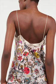 RC Top with Florentine Flowers print BEIGE WQT605-OZR29