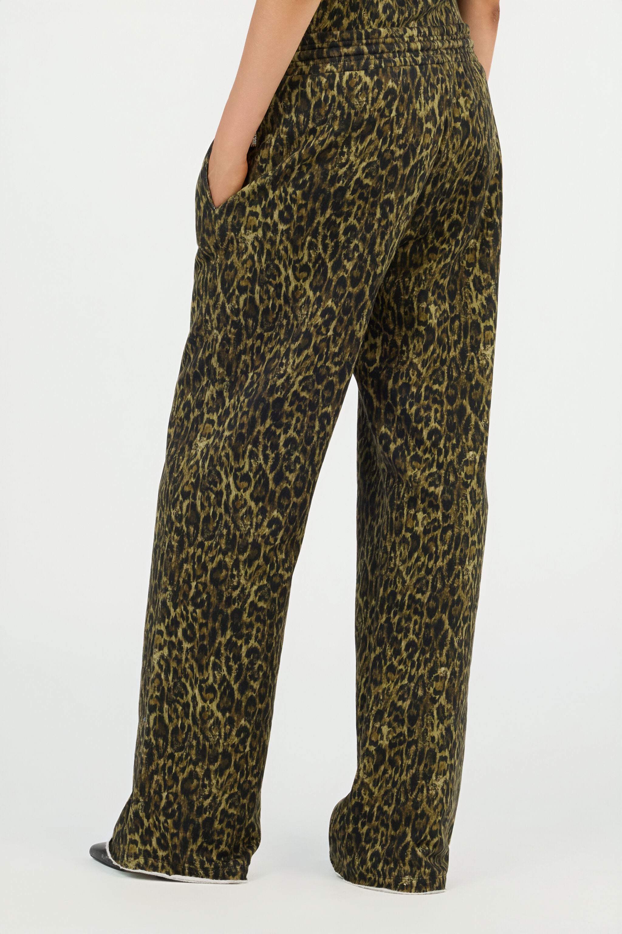 JC Pantalon Imprimé Léopard JC Pantalon Imprimé Léopard VERDE 185 VFT136-VF215
