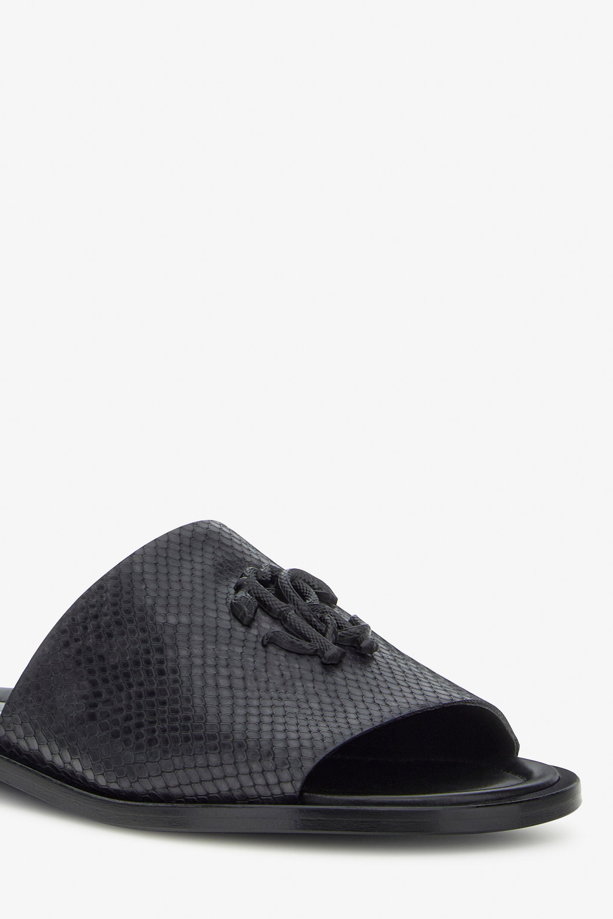RC Sandals with Monogram RC Black SRS053-PZ181