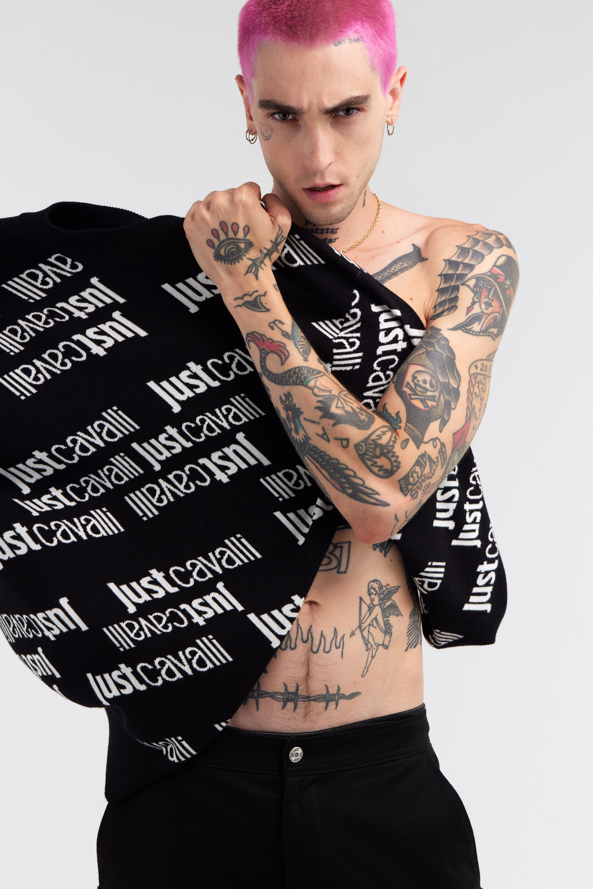 JC Just Cavalli Logo Jacquard Pullover JC Just Cavalli Logo Jacquard Pullover Negro/Blanco RRM657-RR151
