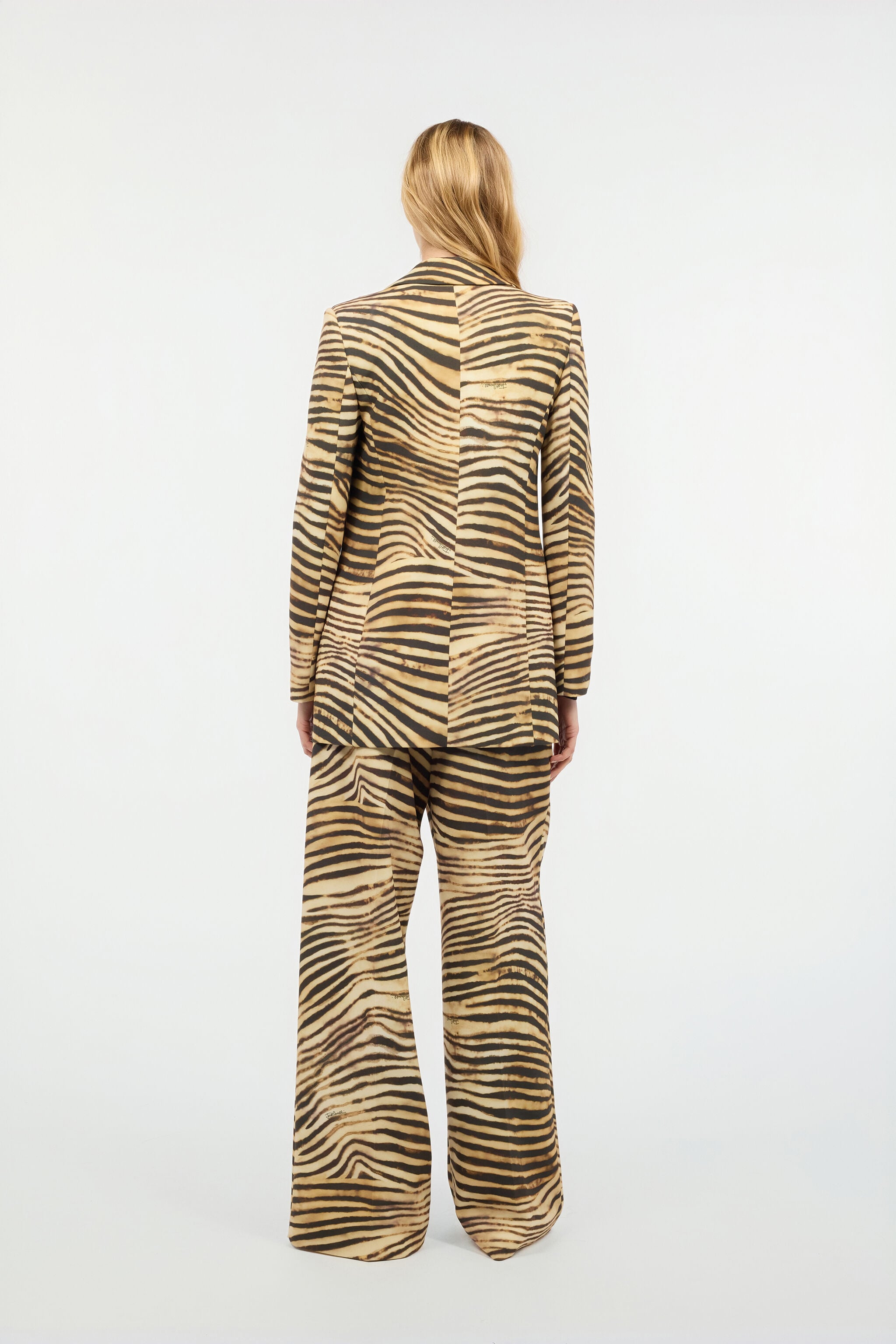 JC Tiger Skin-Print Jacket JC Tiger Skin-Print Jacket Light Brown UFT191-UF257