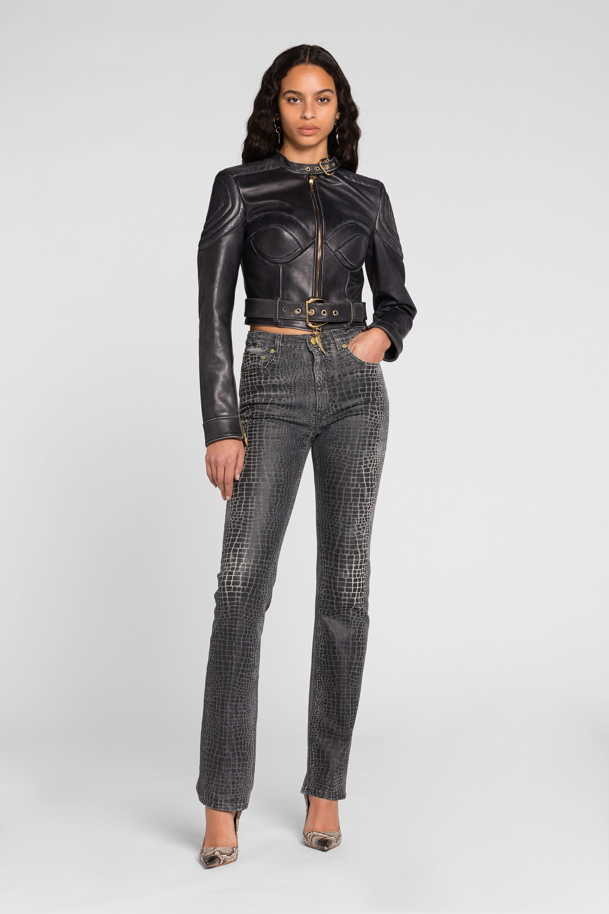 RC Vaqueros rectos con estampado Crocodile Negro PKJ218-DN008