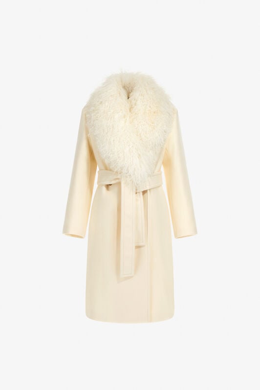 RC Cream Coat With Detachable Fur Collar RC Cream Coat With Detachable Fur Collar Ivory TKQ520-GA061