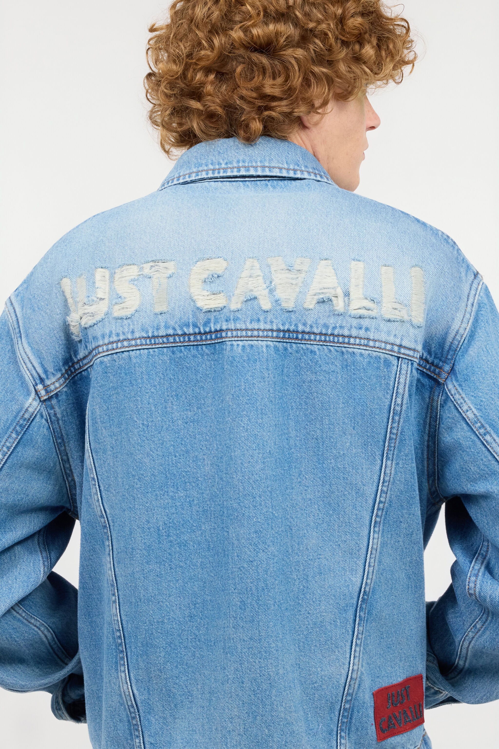 roberto cavalli ロベルトカヴァリデニジャケット　イタリア製 Denim Jacket With Lettering in Light blue for Men | Roberto Cavalli®