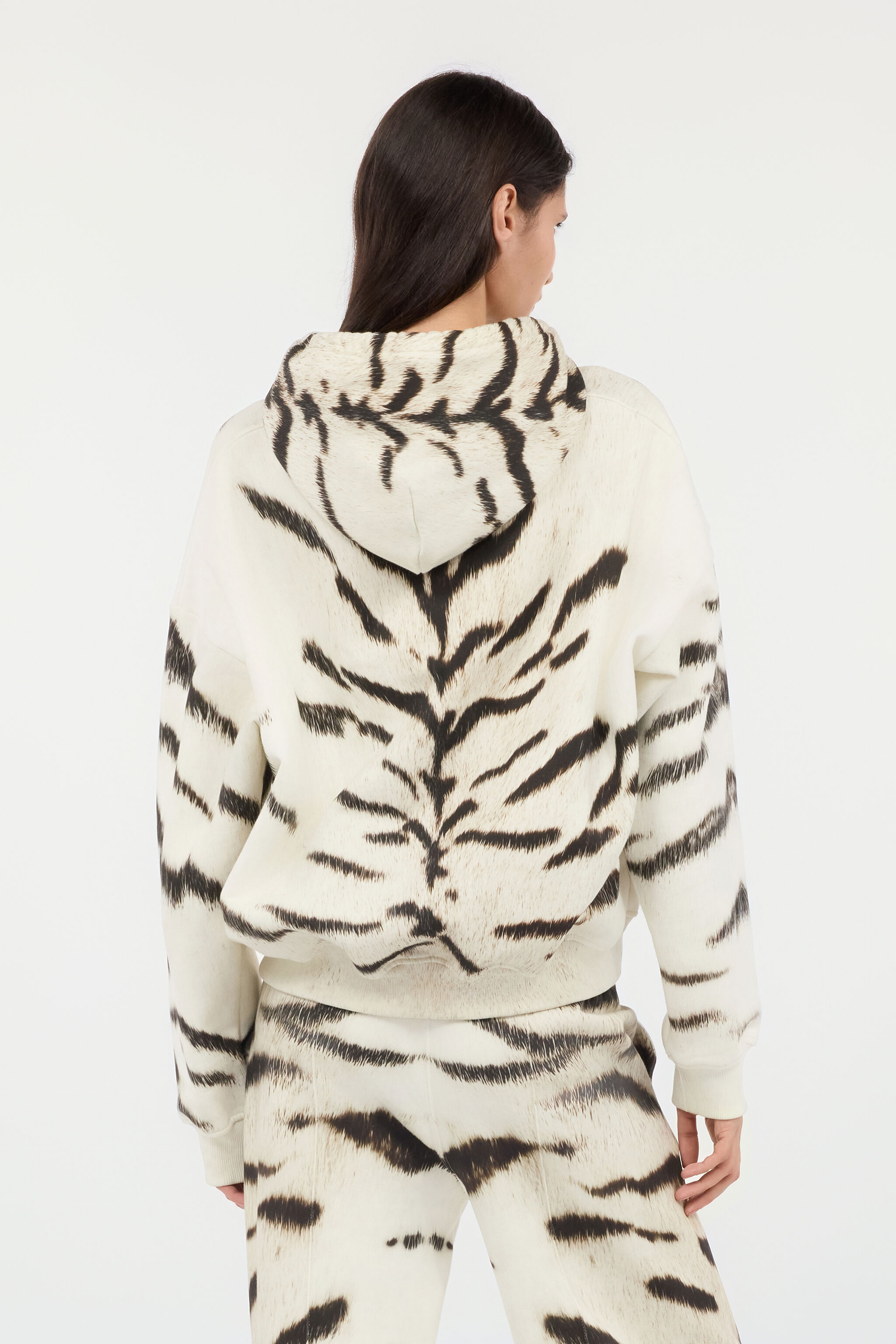 RC Woman Sweatshirt With White Tigresse OGAT X Roberto Cavalli Print RC Woman Sweatshirt With White Tigresse OGAT X Roberto Cavalli Print Black/White UQT66A-2GA39