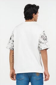 RC White T-shirt with Ornamental Design WHITE WRT62B-2NR36