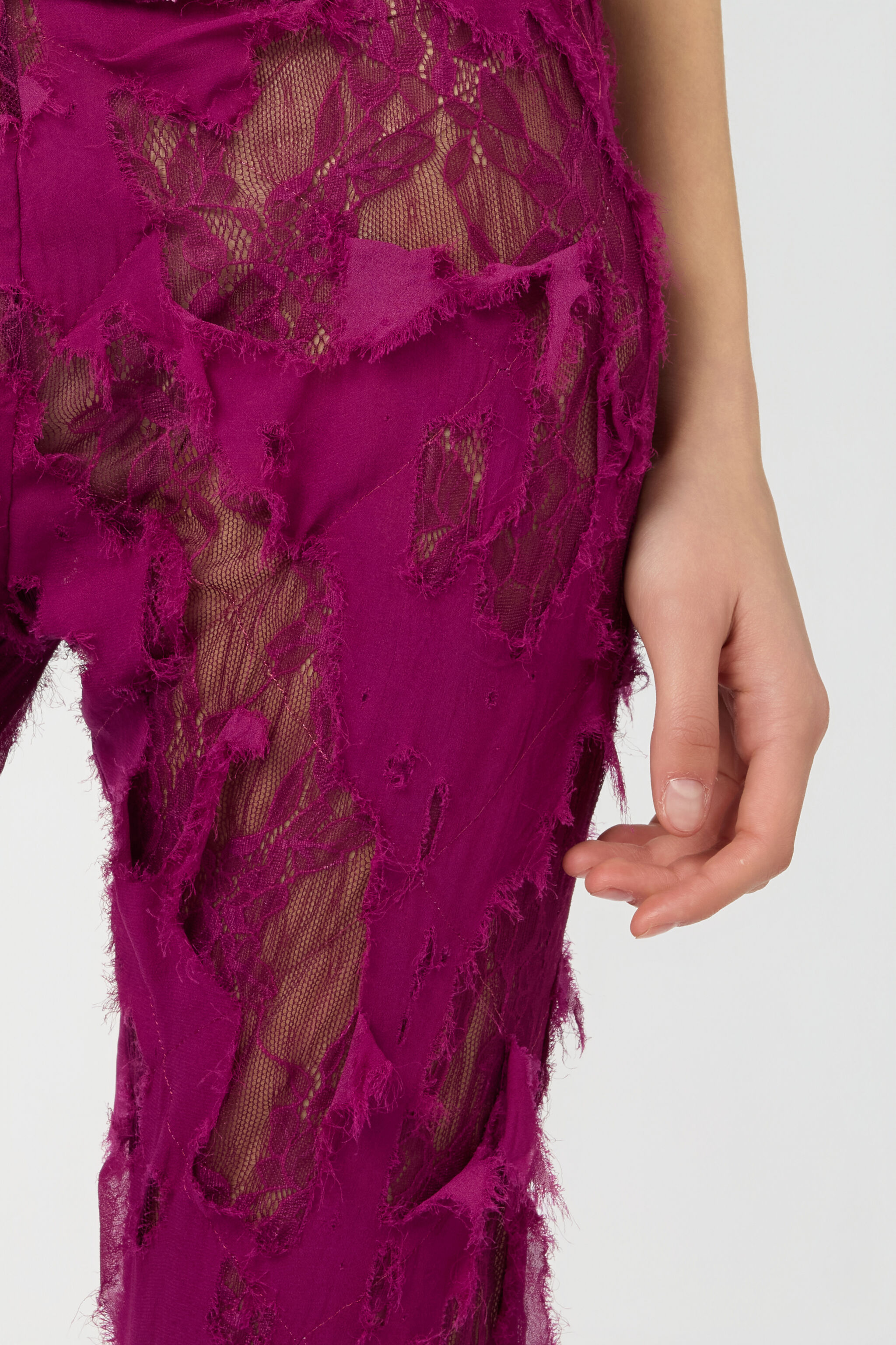 RC Pants with Destroyed-Effect Lace RC Pants with Destroyed-Effect Lace CYCLAMEN XWT206-GG010
