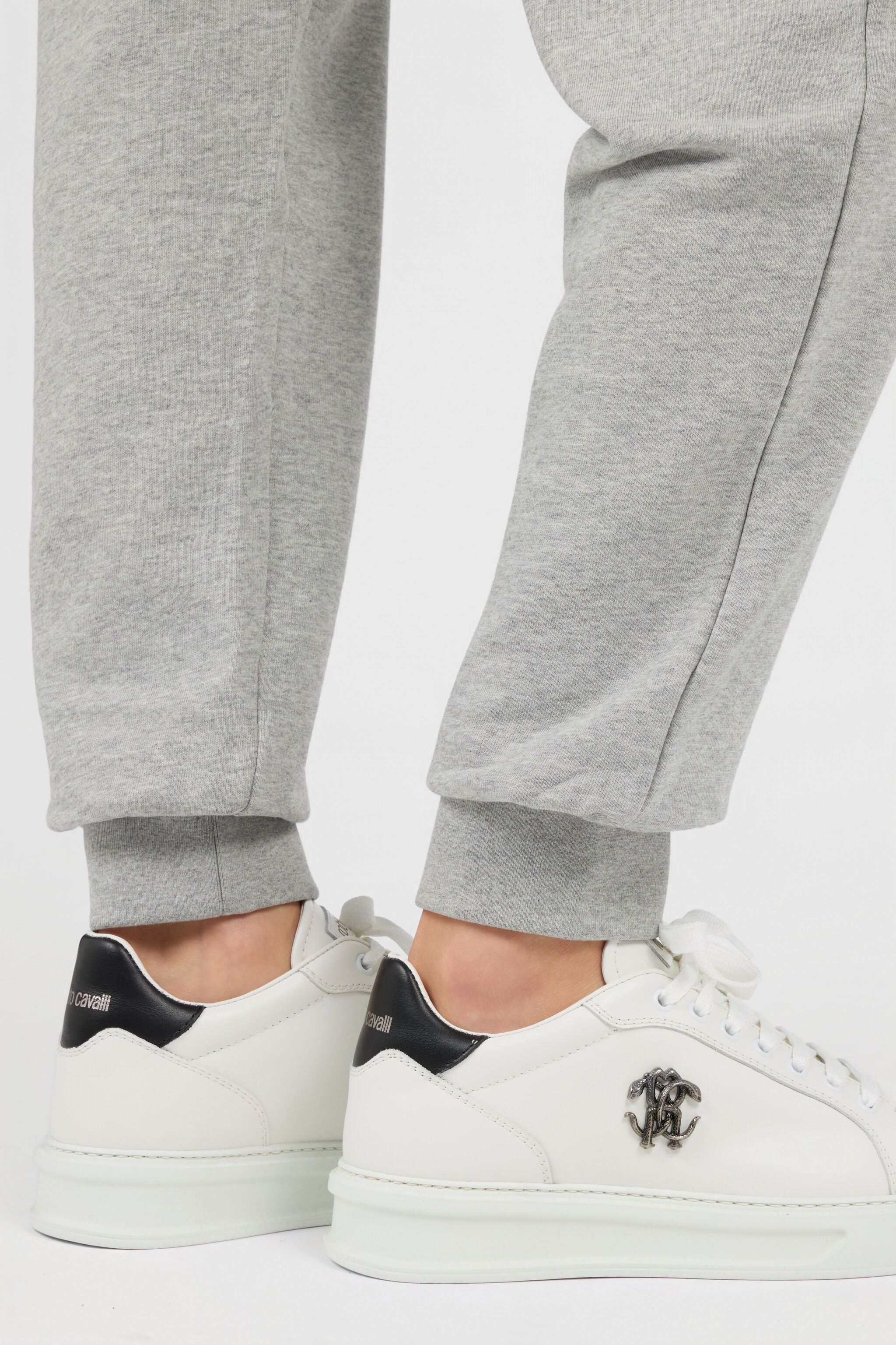 RC Graue Sweatpants mit Kordelzug RC Graue Sweatpants mit Kordelzug GREY MELANGE TOT20C-CF004