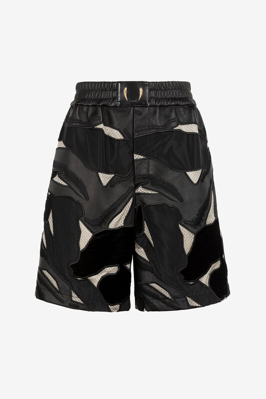 RC Panelled Tiger Tooth Shorts RC Panelled Tiger Tooth Shorts Black ONP208-PN095