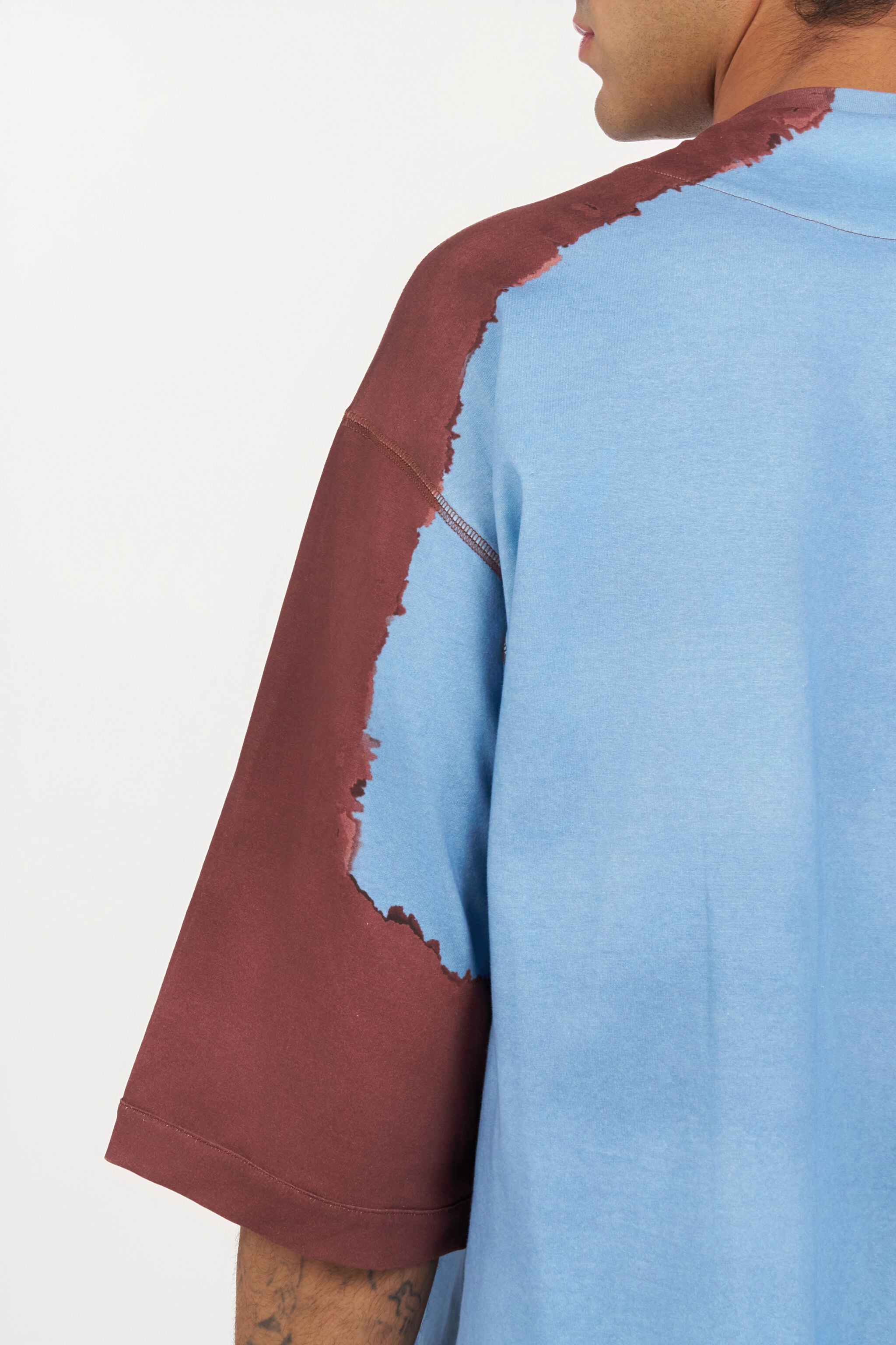RC Light Blue Two-Tone Delavé Effect T-Shirt RC Light Blue Two-Tone Delavé Effect T-Shirt ENDLESS SKY WNT62D-JD060