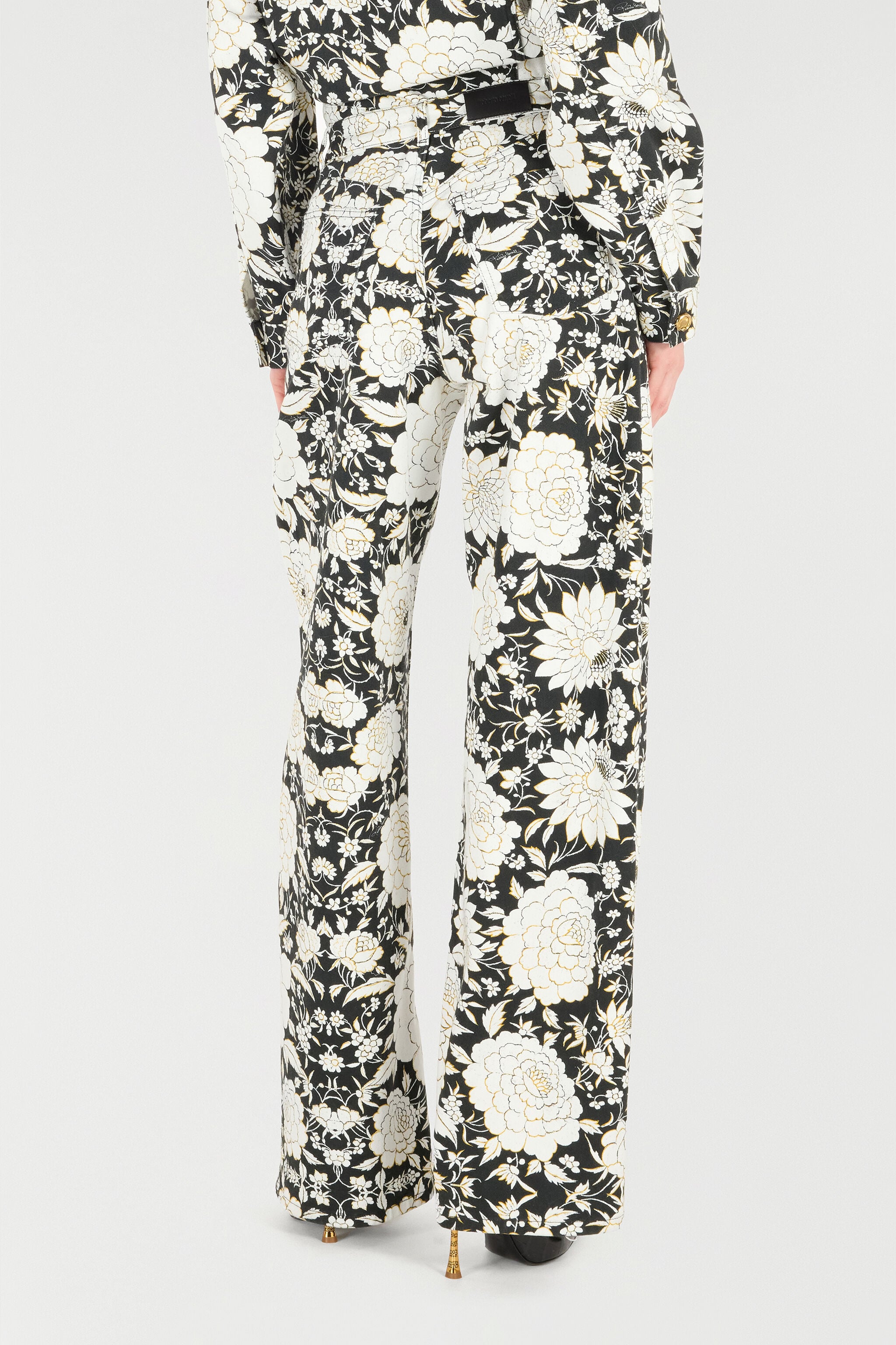 RC Pantaloni Con Stampa Floreale All Over Nero/Bianco VQJ207-DAP71