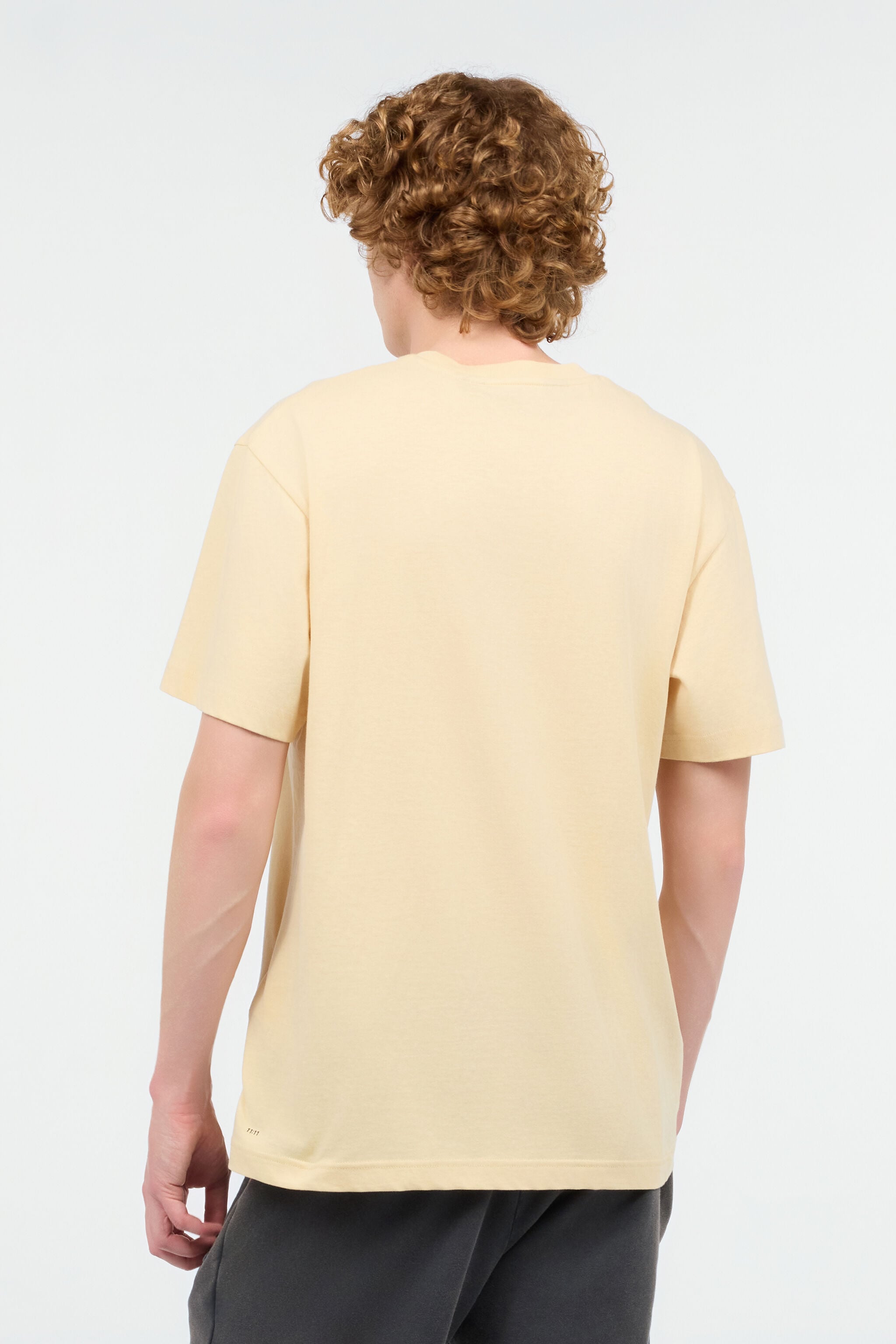 JC T-Shirt Mit Beflocktem Logo JC T-Shirt Mit Beflocktem Logo Hellbraun UFT058-UF078