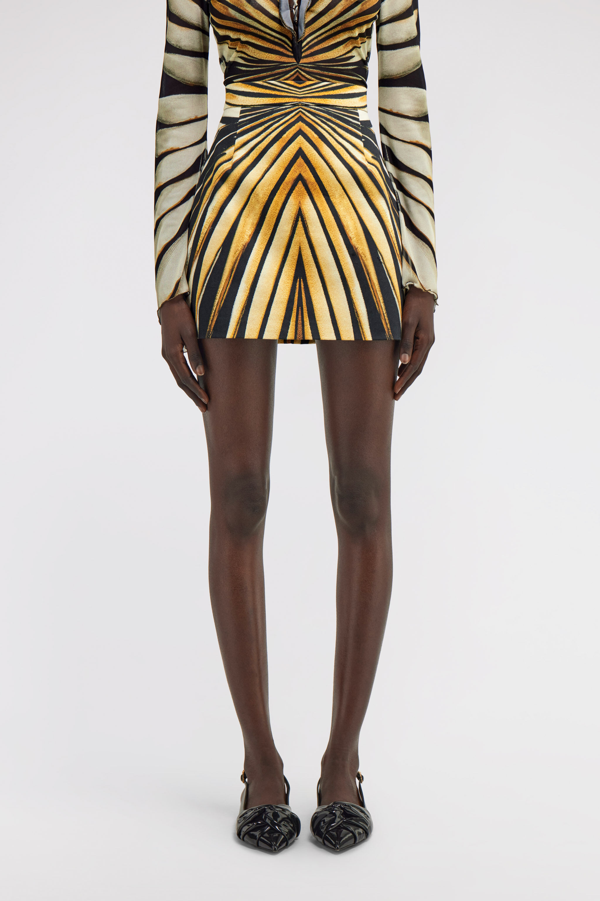 RC Ray Of Gold Print Skirt RC Ray Of Gold Print Skirt Gold TKJ302-DAM33
