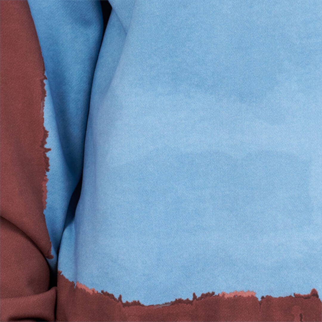 RC Distressed Sweatshirt In Hellblau Und Braun RC Distressed Sweatshirt In Hellblau Und Braun ENDLESS SKY WNT68H-CF050