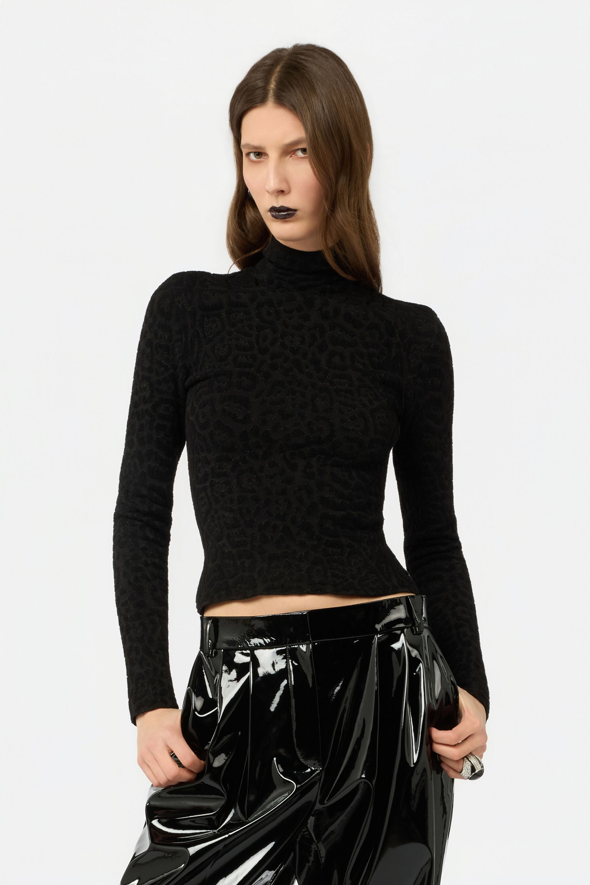 RC High Neck Top with Lurex Jaguar Pattern RC High Neck Top with Lurex Jaguar Pattern BLACK XWM601-MO011
