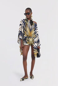 RC Ray Of Gold Print Denim Shorts RC Ray Of Gold Print Denim Shorts Gold TKJ204-DAM33