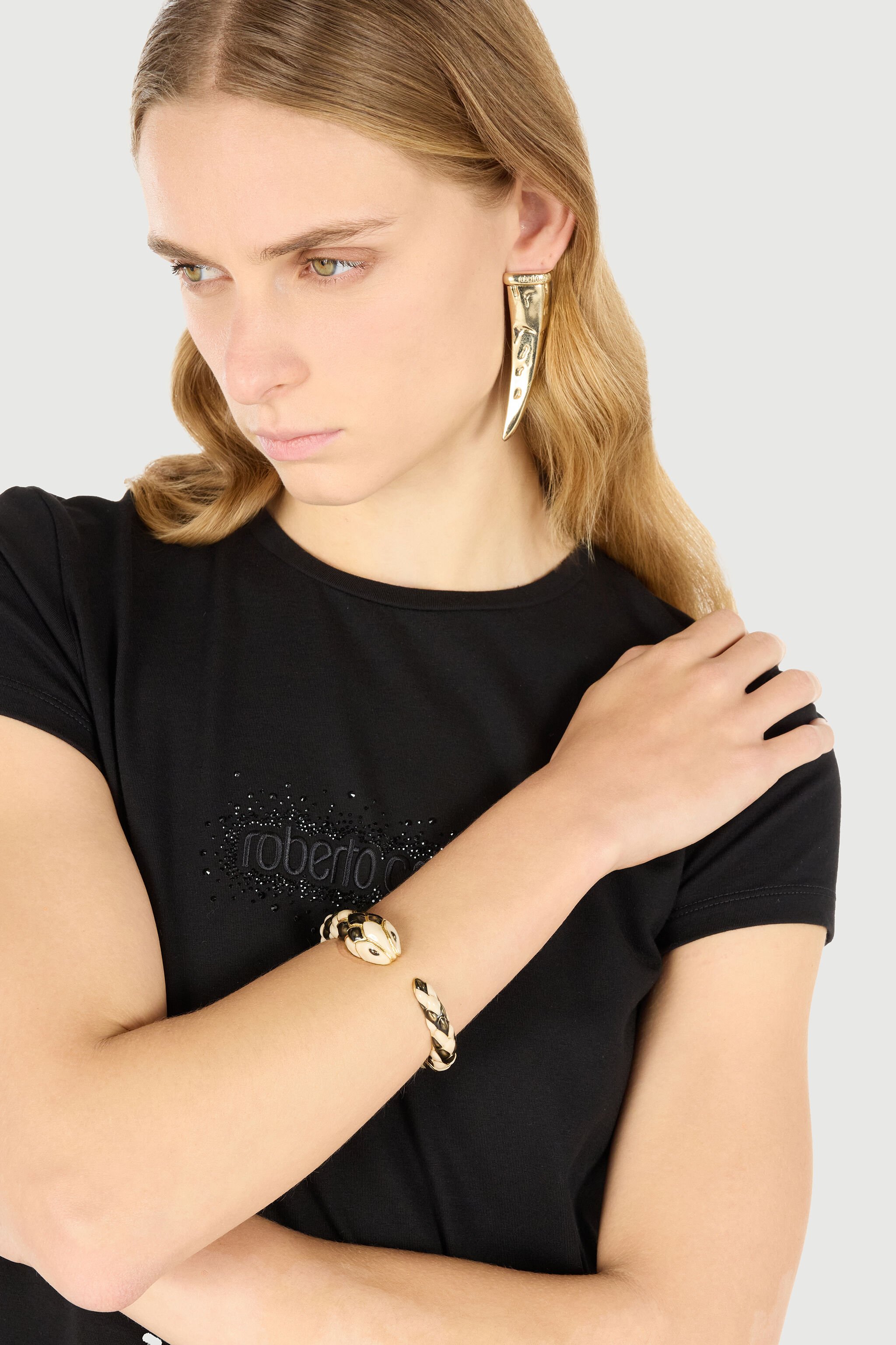 RC Rigid Bracelet with Snake Design Black UKG021-AM021