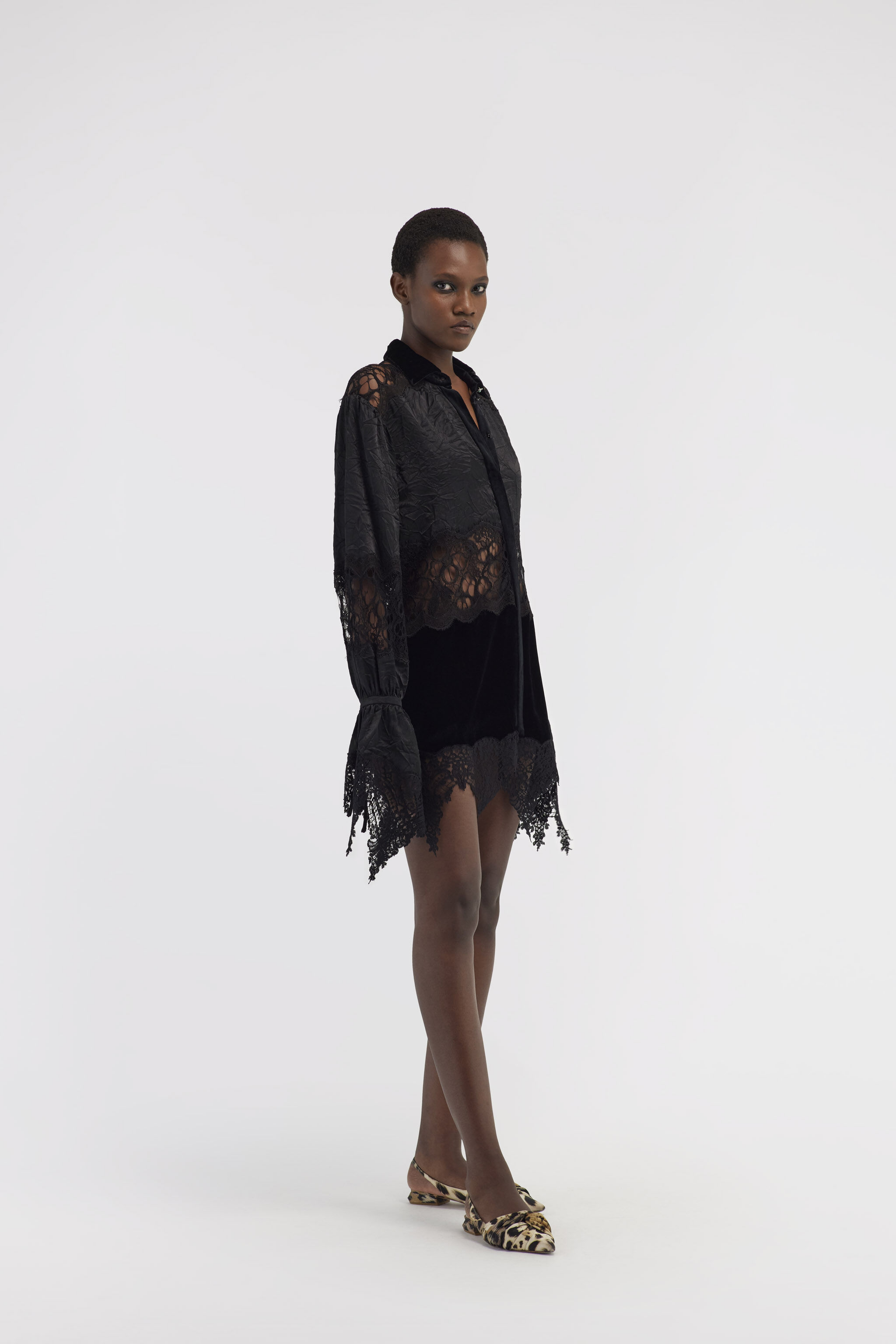RC Shirt with lace inserts Black RWT707-VL068
