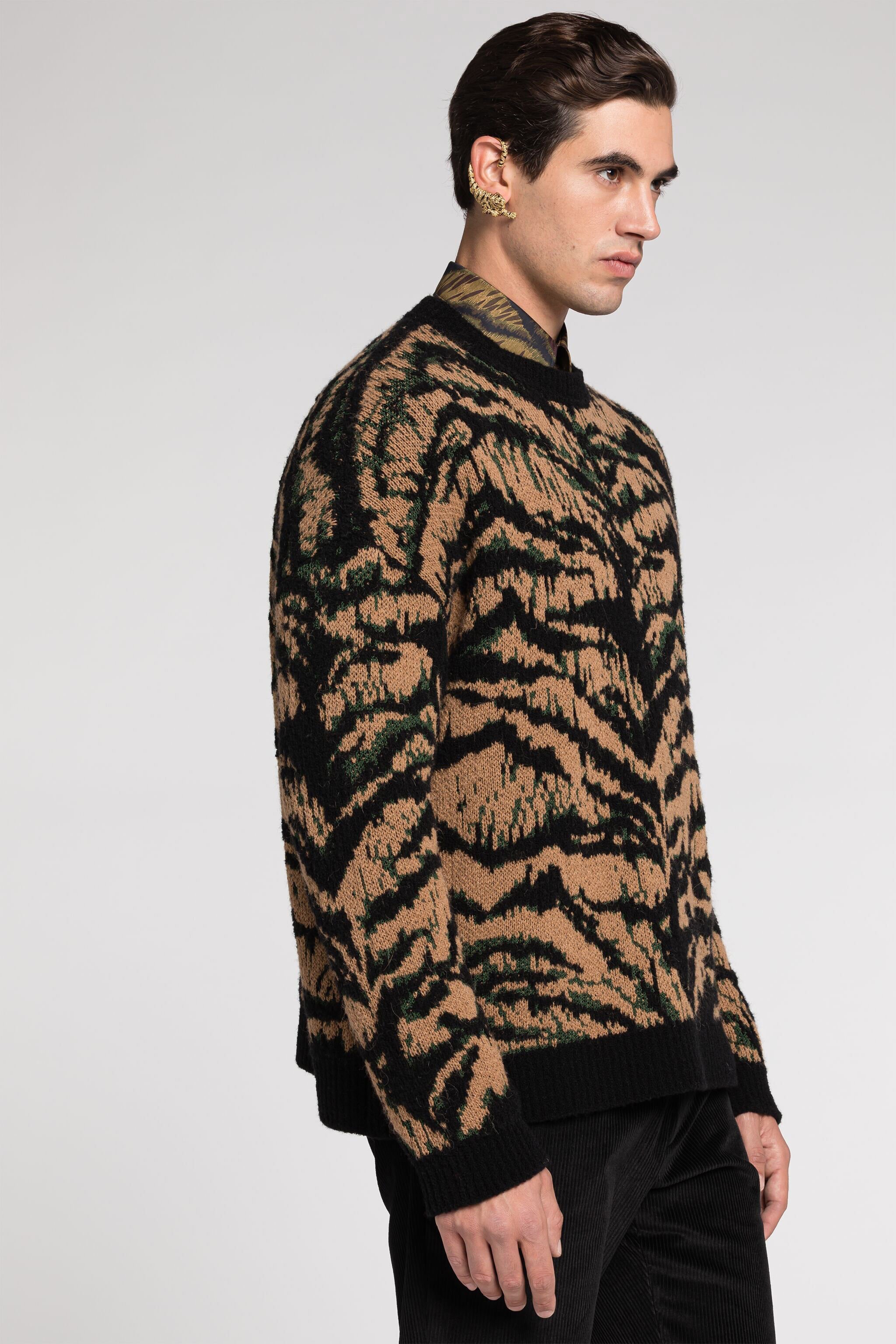 RC Maglione jacquard con motivo Freedom Marrone RRM619-MA006
