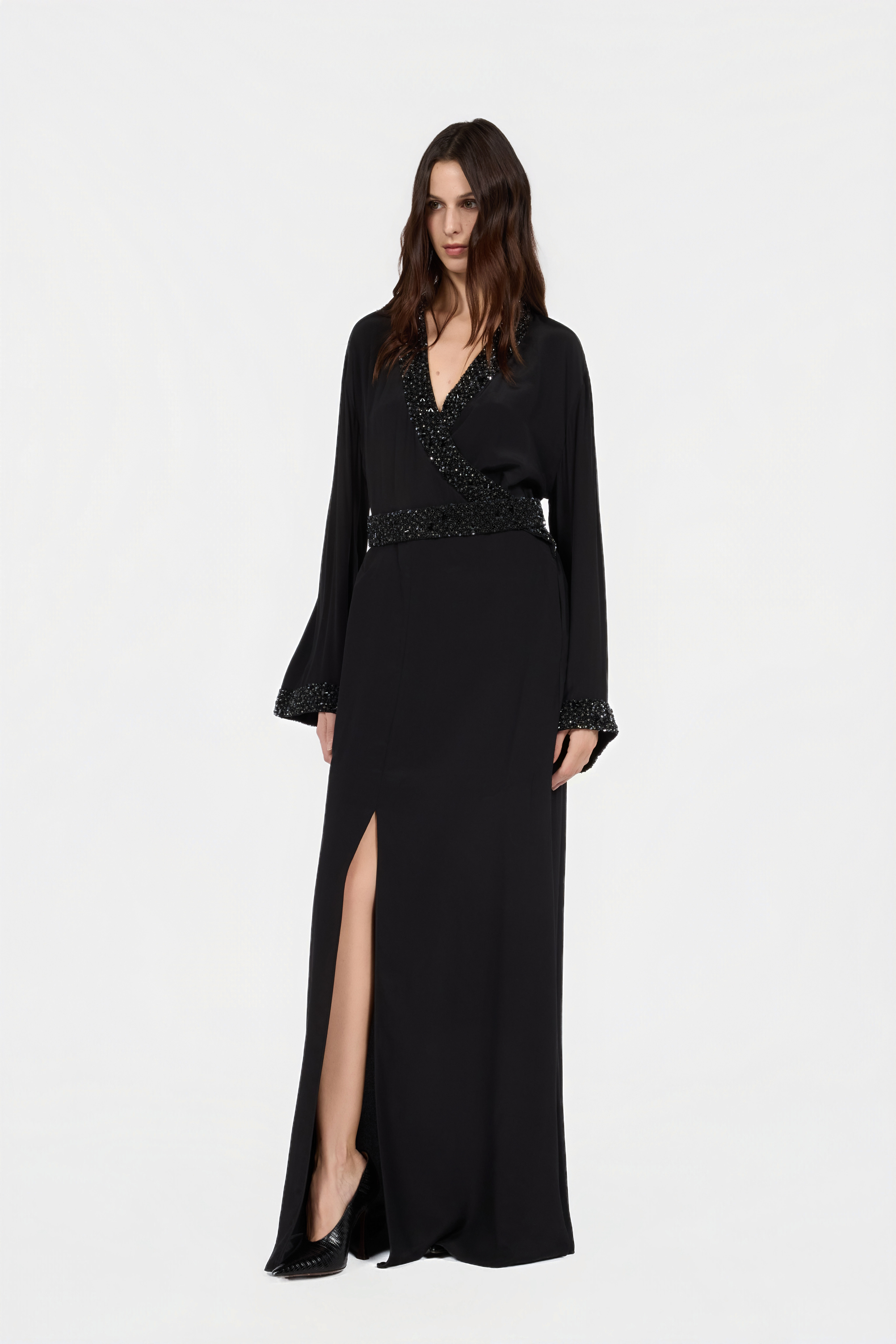 RC Seiden-Maxikleid mit verziertem Detail RC Seiden-Maxikleid mit verziertem Detail NERO/ARGENTO VWR197-SY001