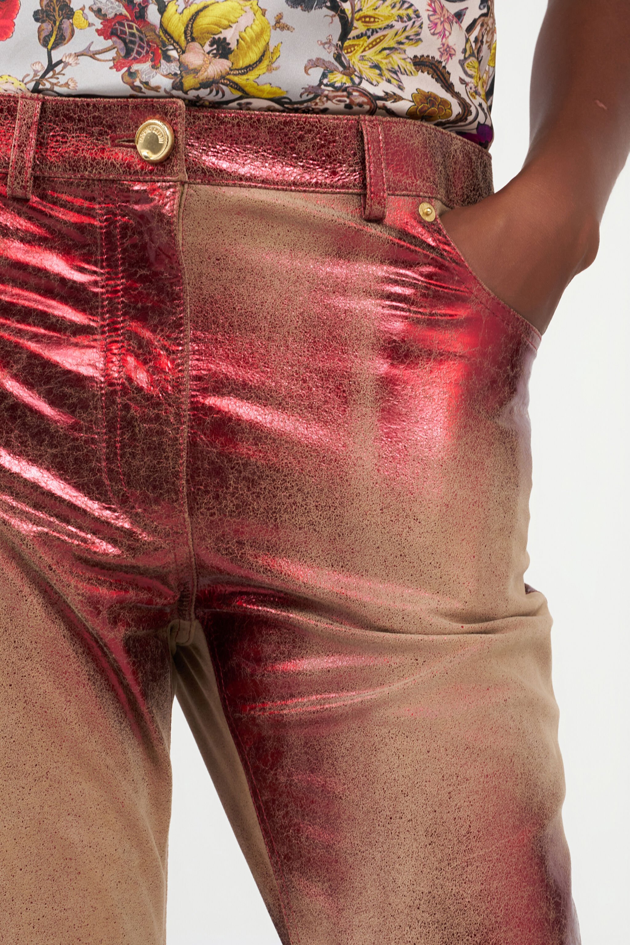 RC Schlaghose aus Metallic-Leder SAND/RED WQP221-PC002