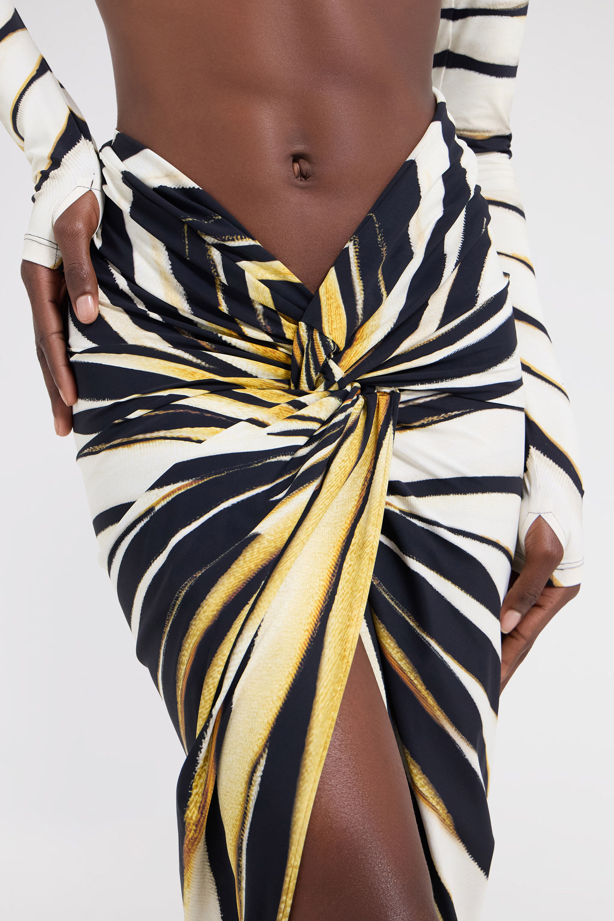 Ray of Gold Print Sarong