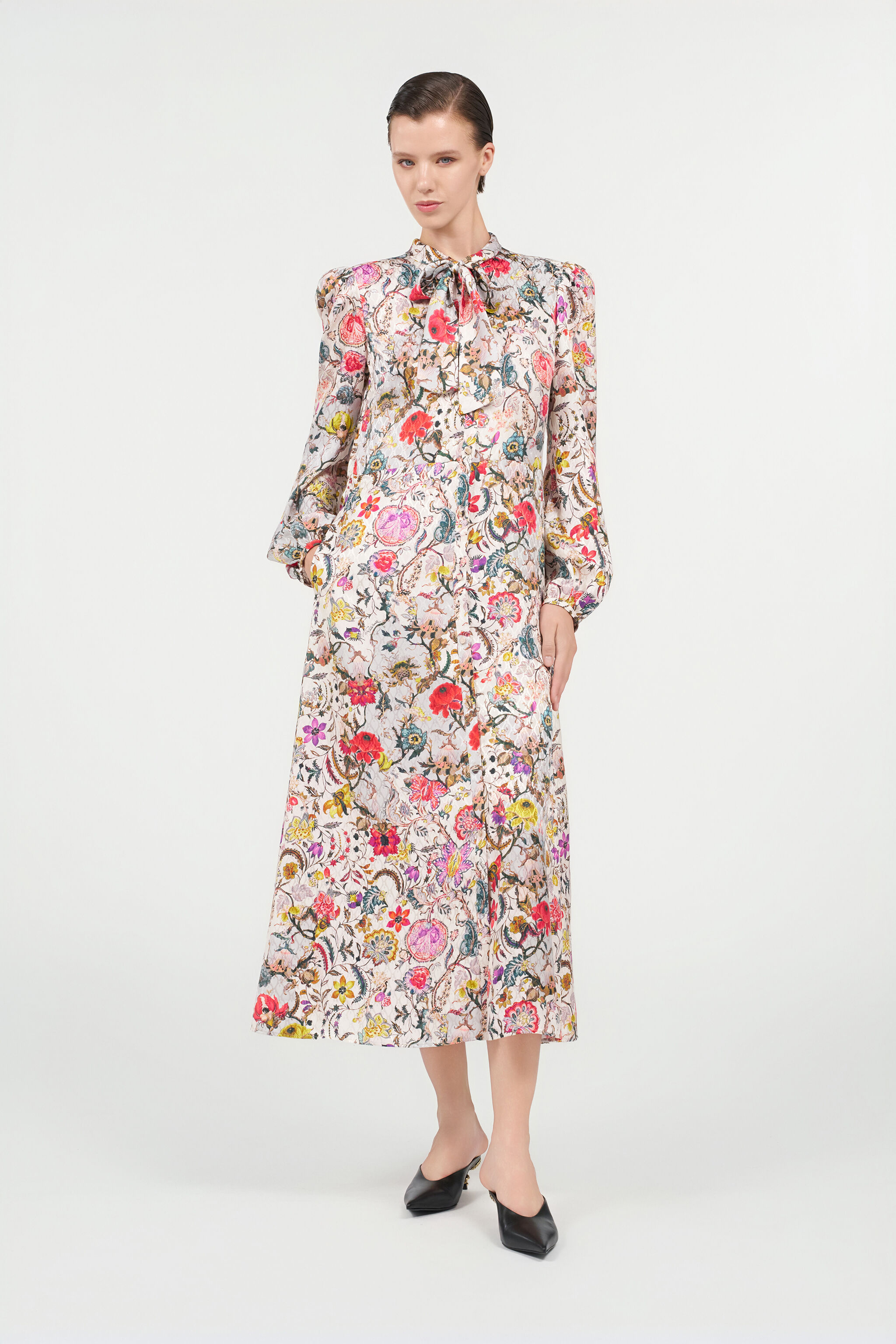 roberto cavalli フラワープリントストレッチドレス 38 Long Silk Dress with Florentine Flowers Print in BEIGE for Women