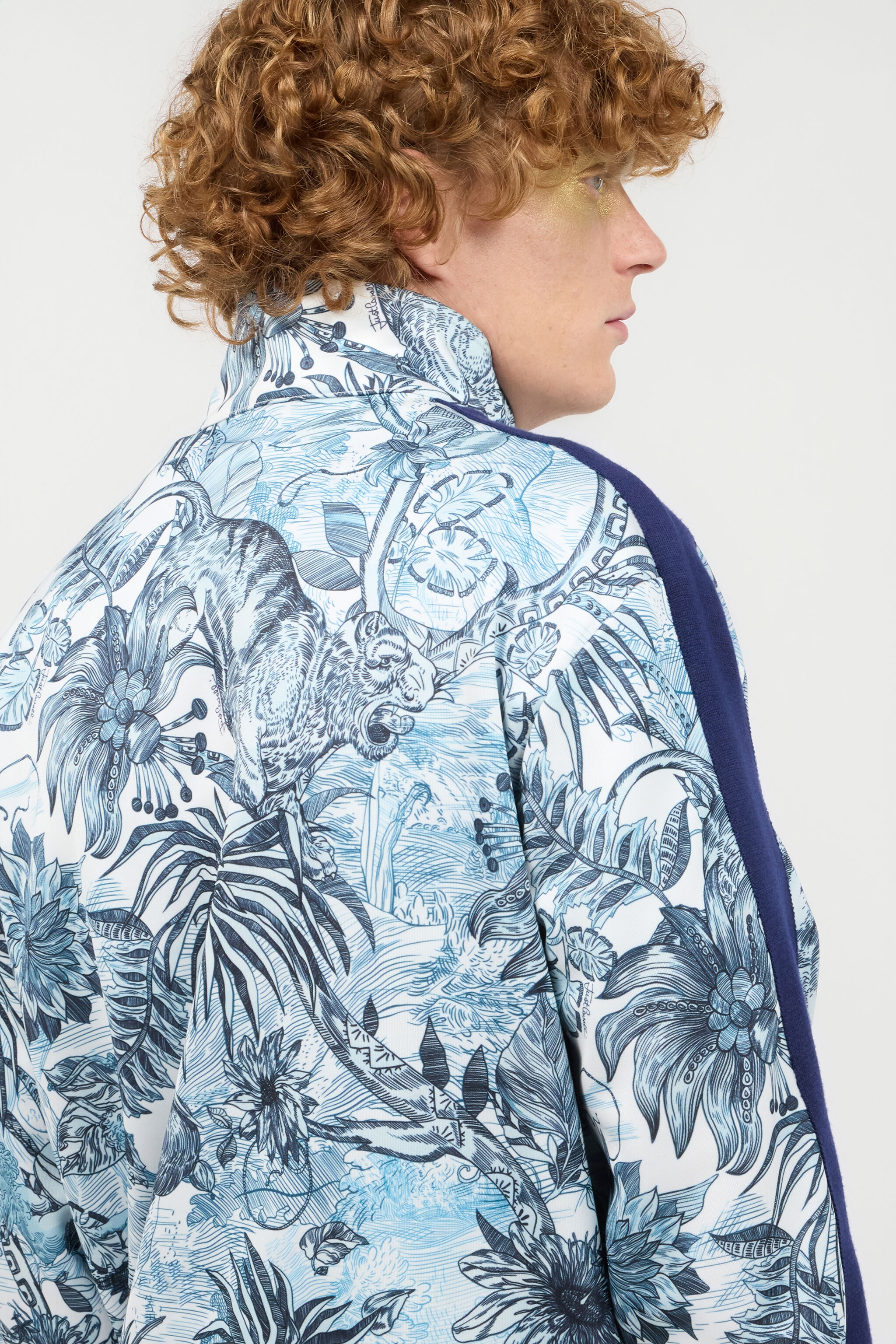 JC Sweatshirt With Jungle Print Light blue UFT071-UF091