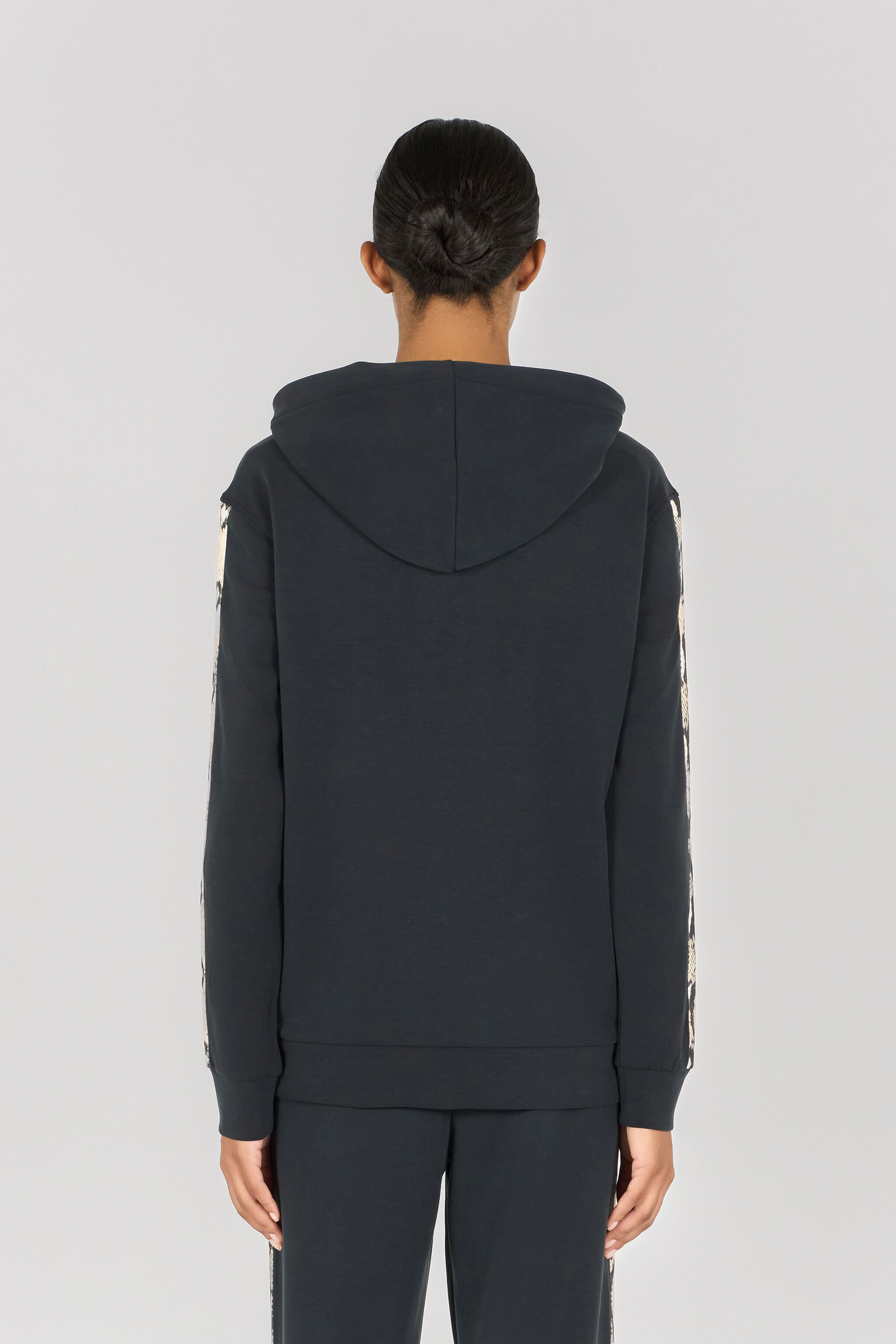 RC Sweatshirt Mit Reißverschluss Und Kapuze Schwarz OOT69A-CF054