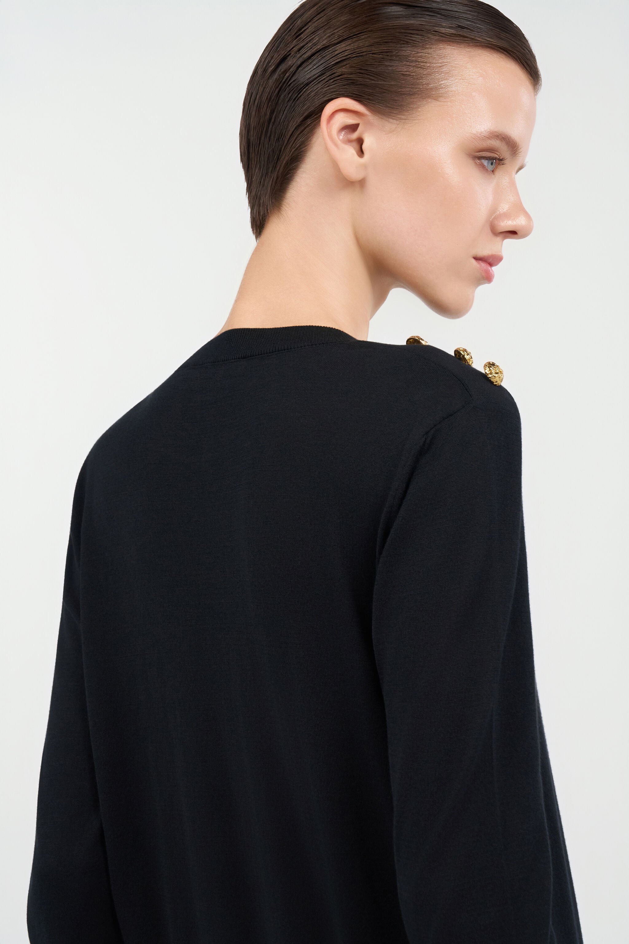 RC Sweater with gold buttons RC Sweater with gold buttons Nero UWM610-WH003