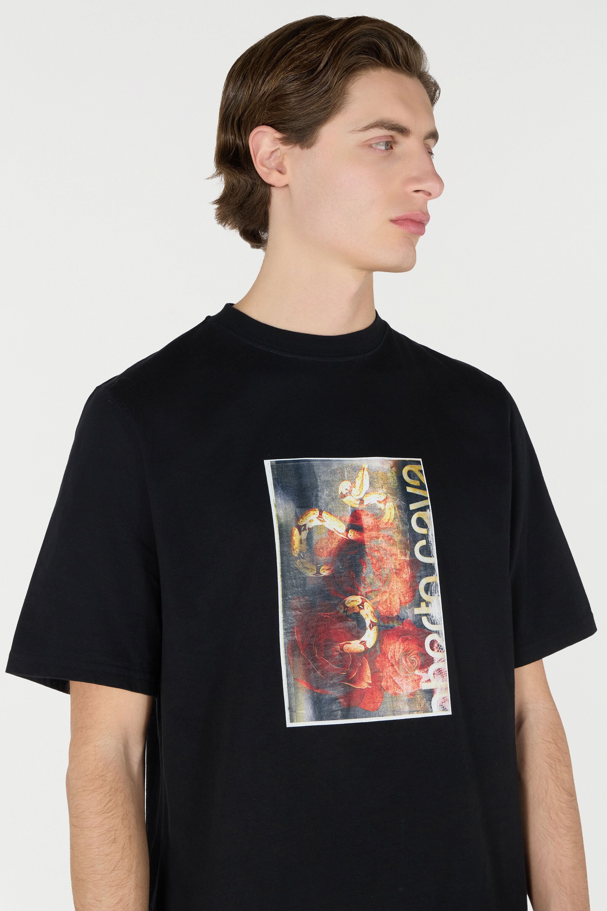 RC Camiseta estampado serpientes y rosas efecto desgastado Negro URT61C-JD060