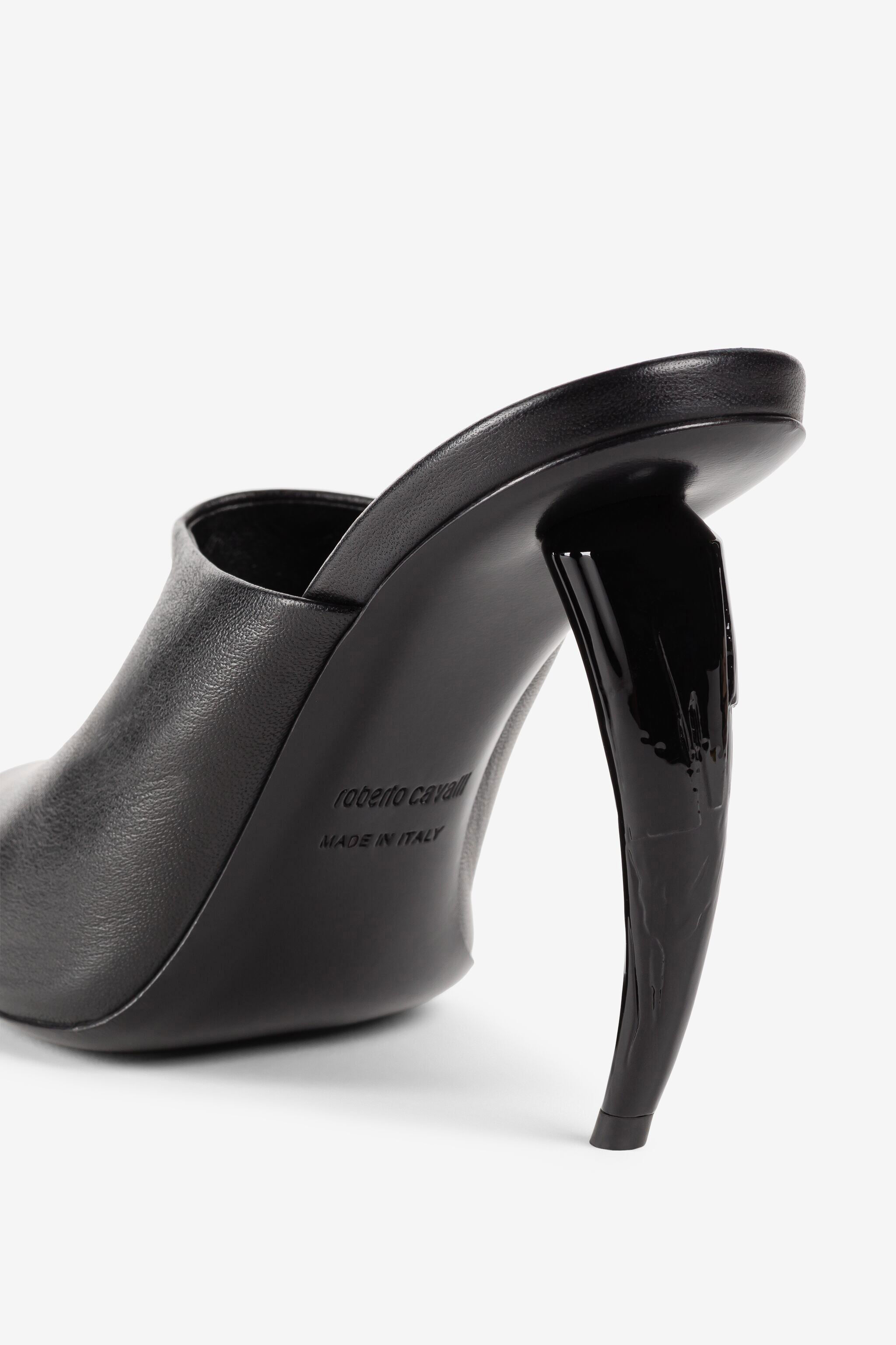RC Tiger Tooth Mules Black OKS001-PN003