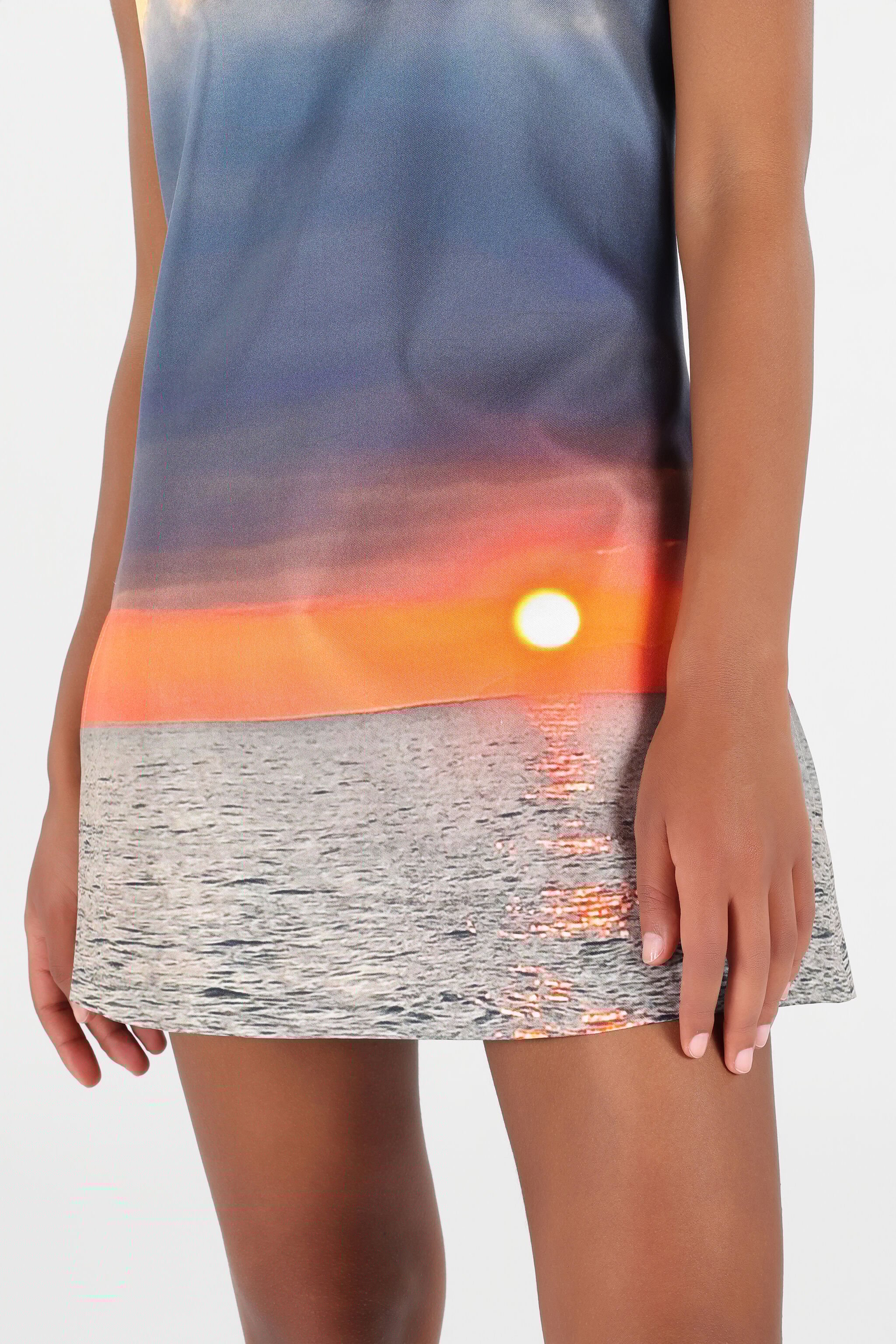 RC Kurzes Kleid mit Sunrise-Print Blau/Orange UWT138-4QN96