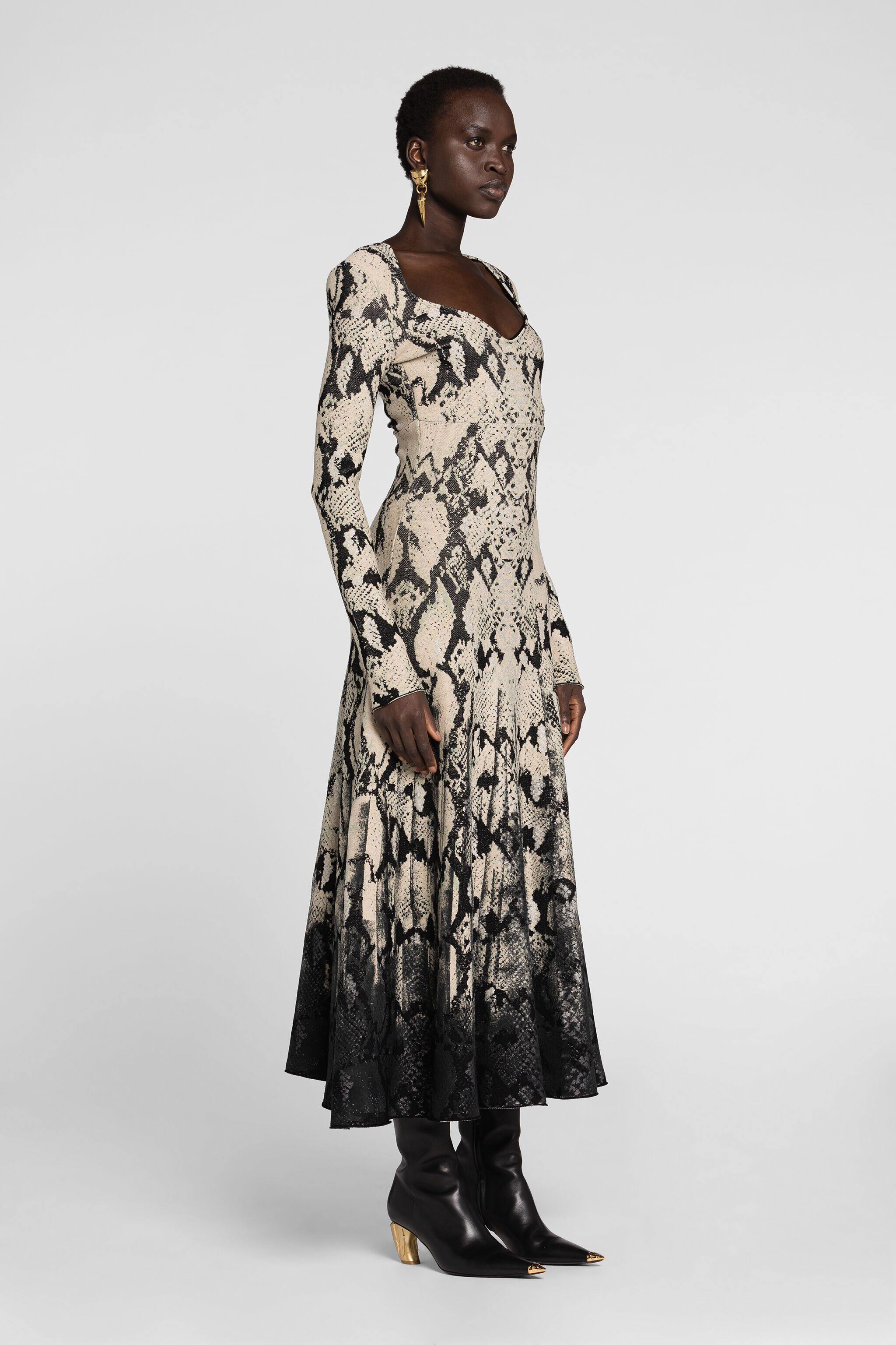 Robe motif python discount