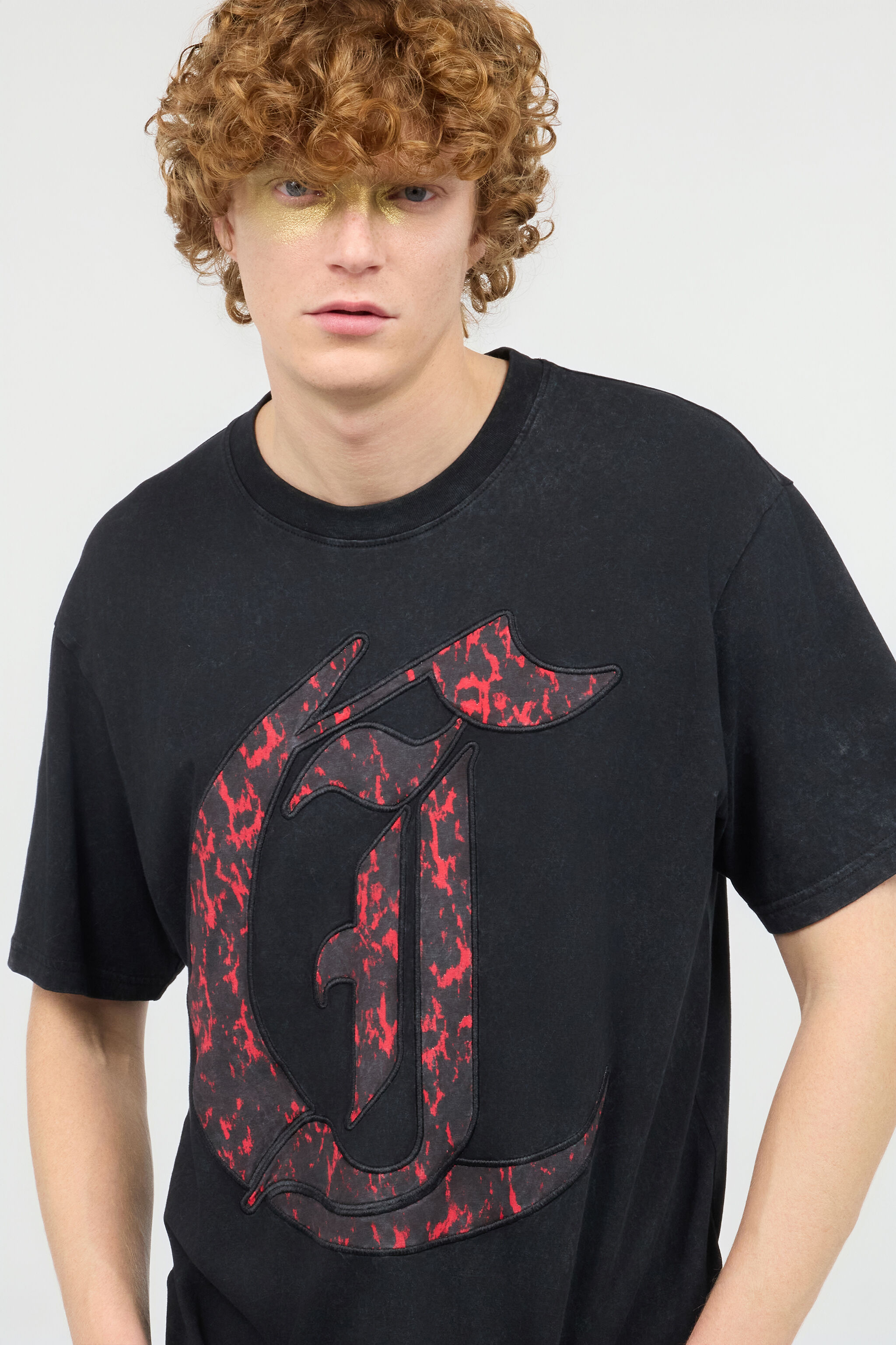 JC T-Shirt With JC Monogram Patch Black UFT032-UF052