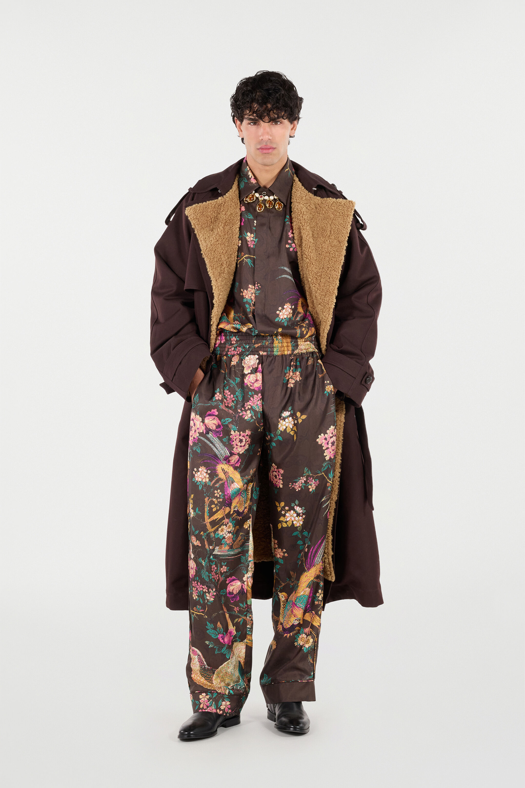 RC Silk Shirt with Flower and Pheasant Print Marrón VRT721-OZP76