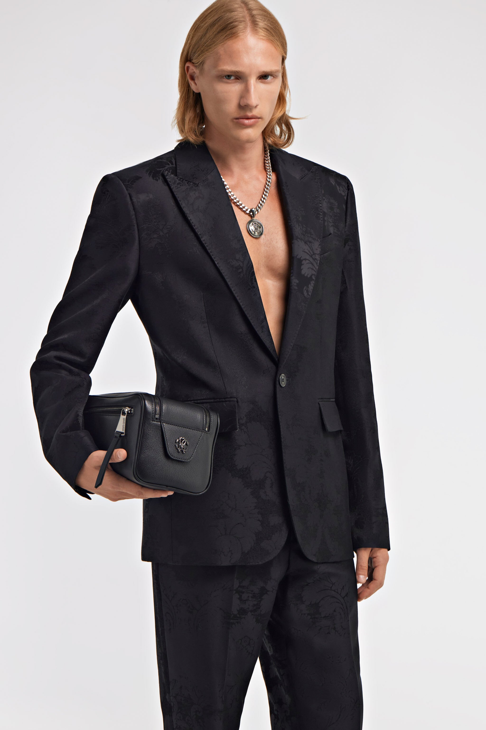 RC RC Logo Pochette Black TRA001-PZ099