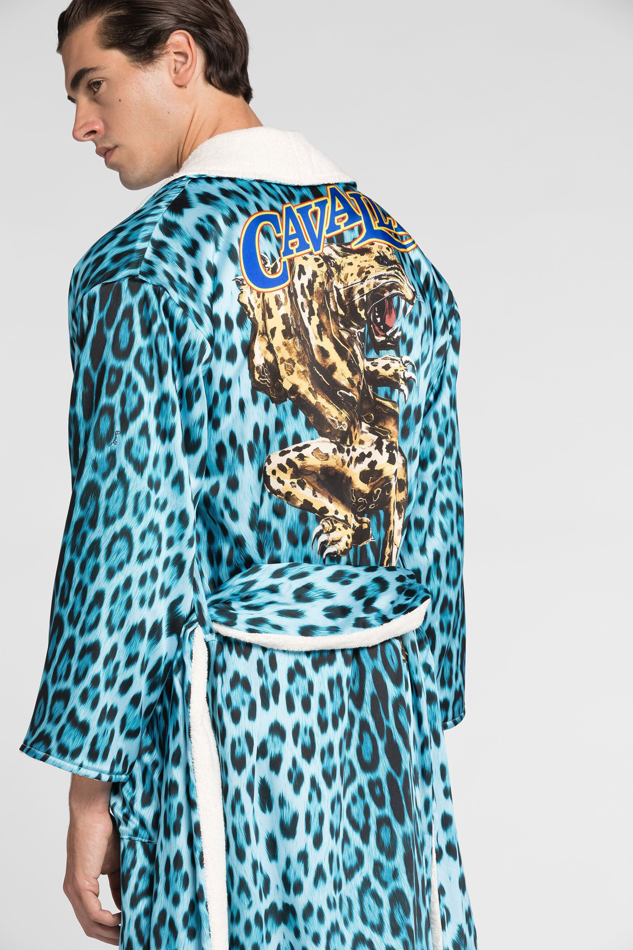 Leopard-print robe in Light blue for Men | Roberto Cavalli®