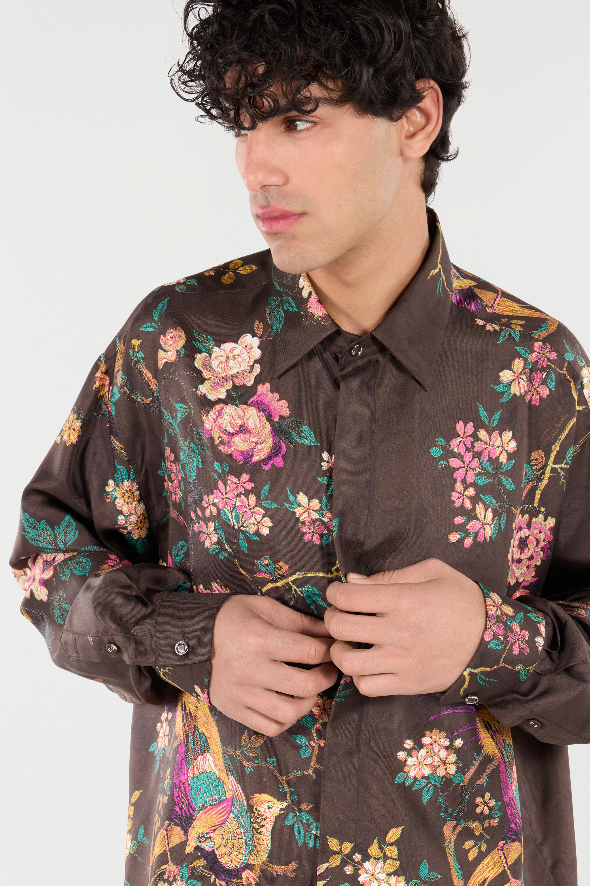 RC Silk Shirt with Flower and Pheasant Print Marrón VRT721-OZP76