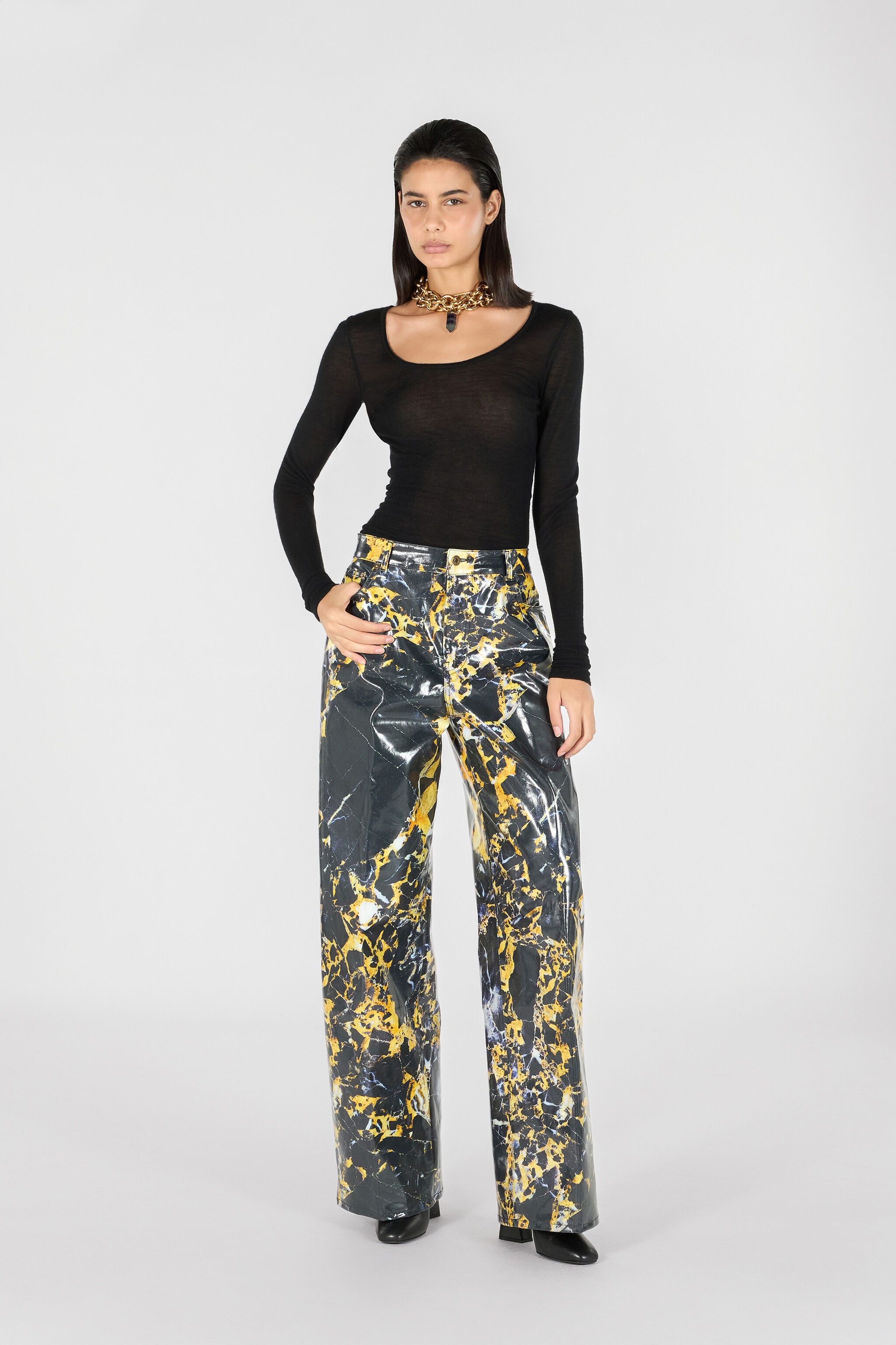 RC Pantalón Holgado Estampado Marble Oro TWJ207-KGN19