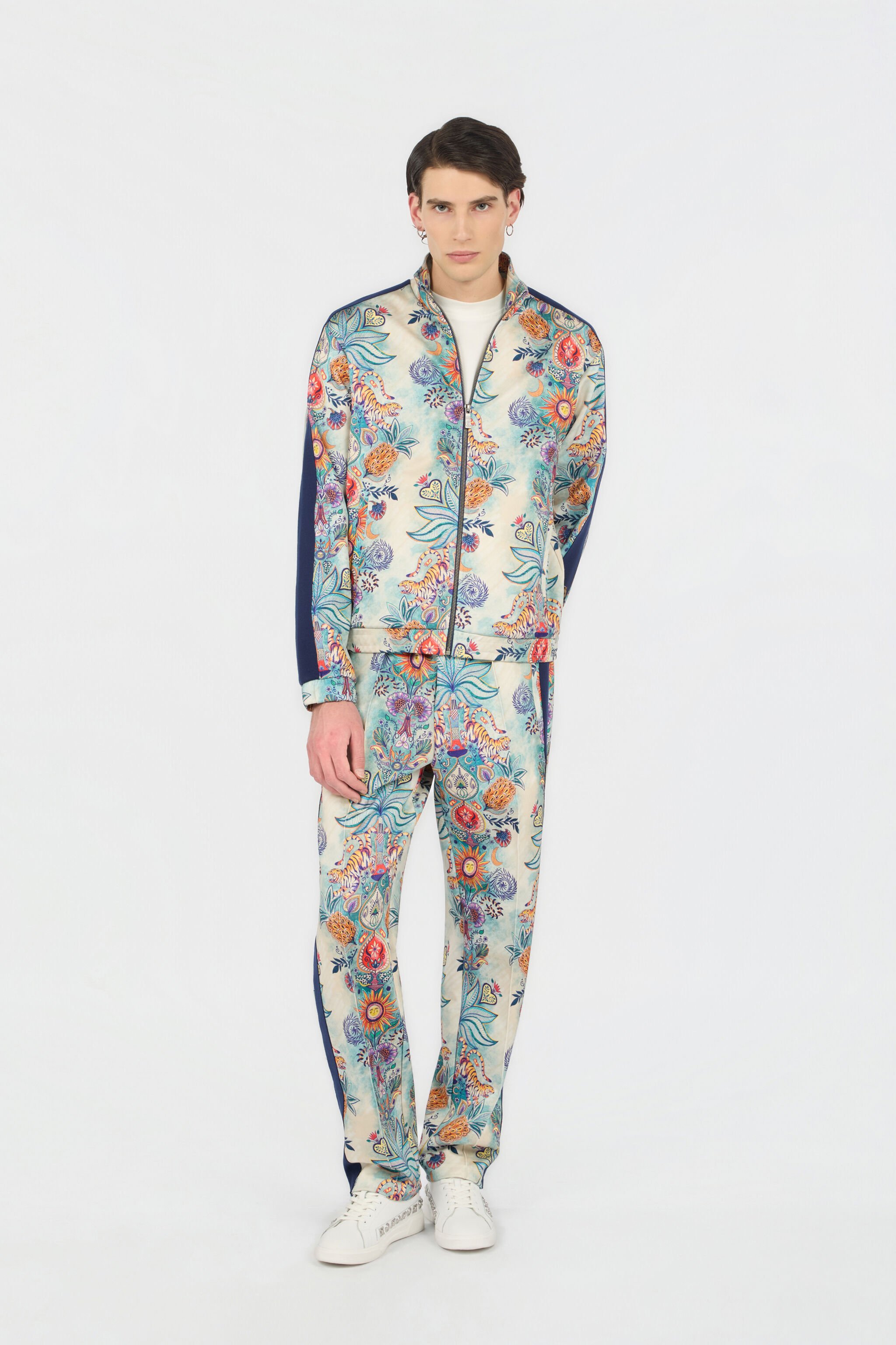 JC Sweatshirt mit Tropical Garden-Print 217 AZZURRO + 582 AR WFT108-WF138